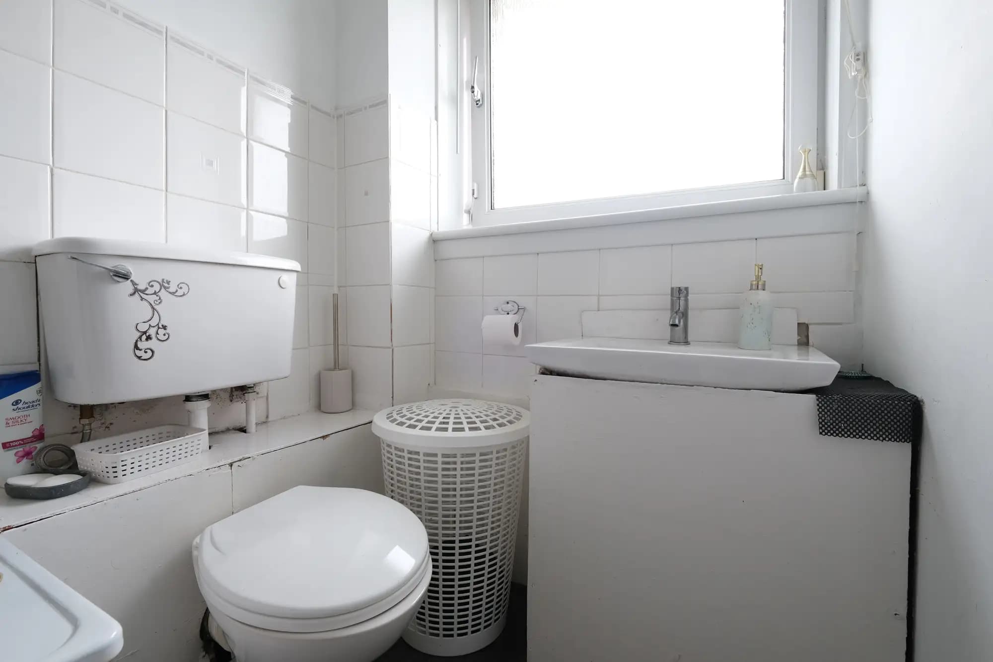 property photo 10 of 18