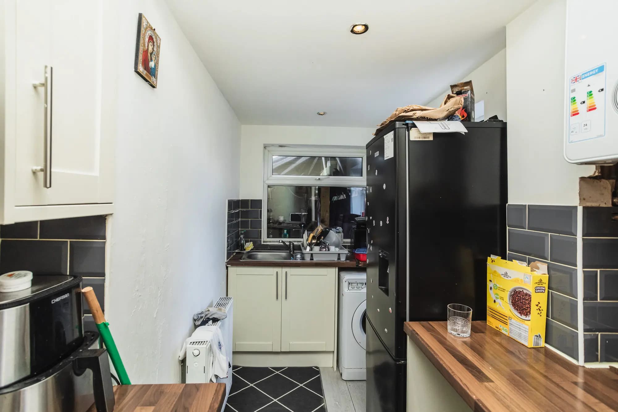 property photo 10 of 29