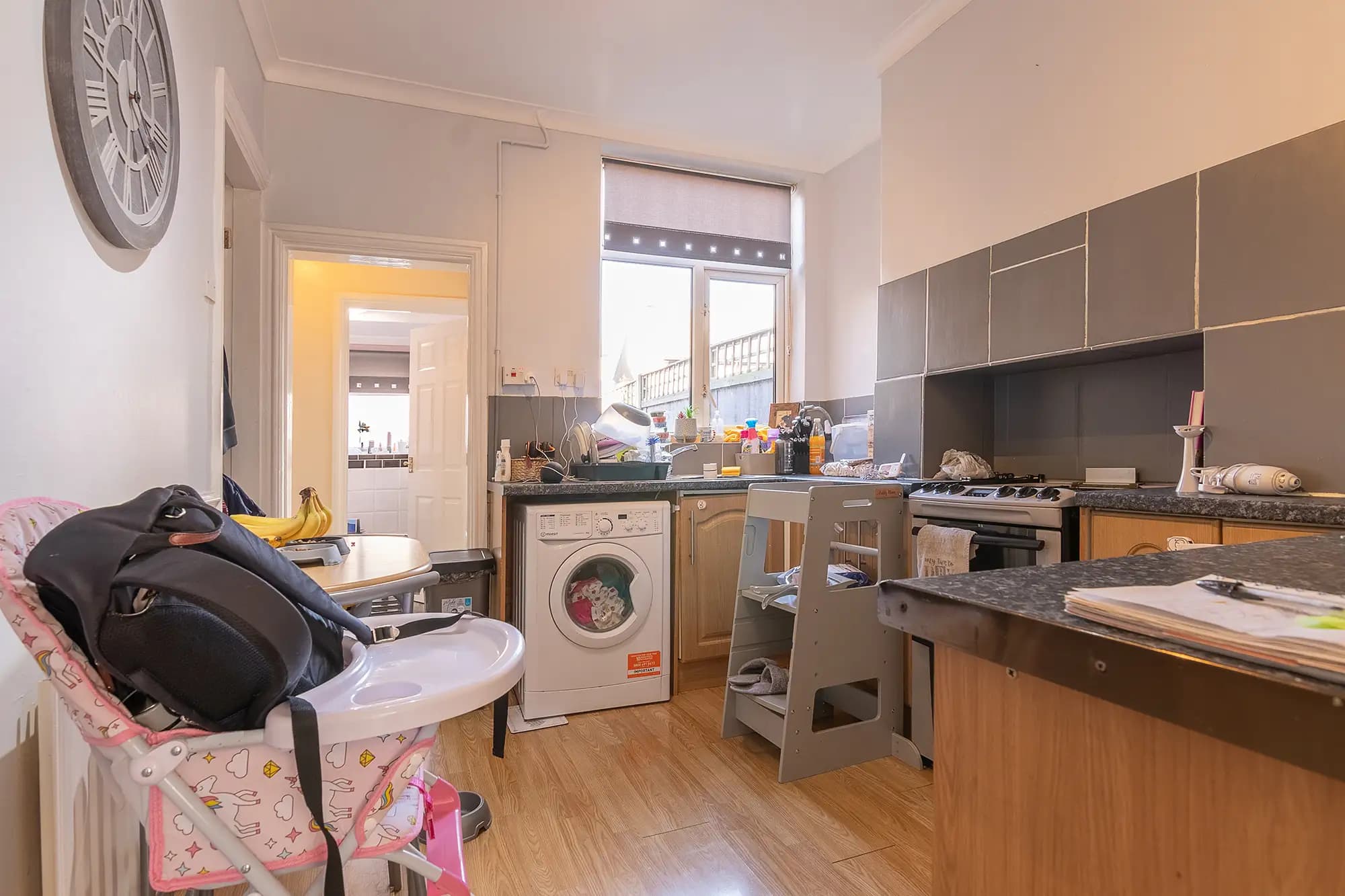 property photo 6 of 18