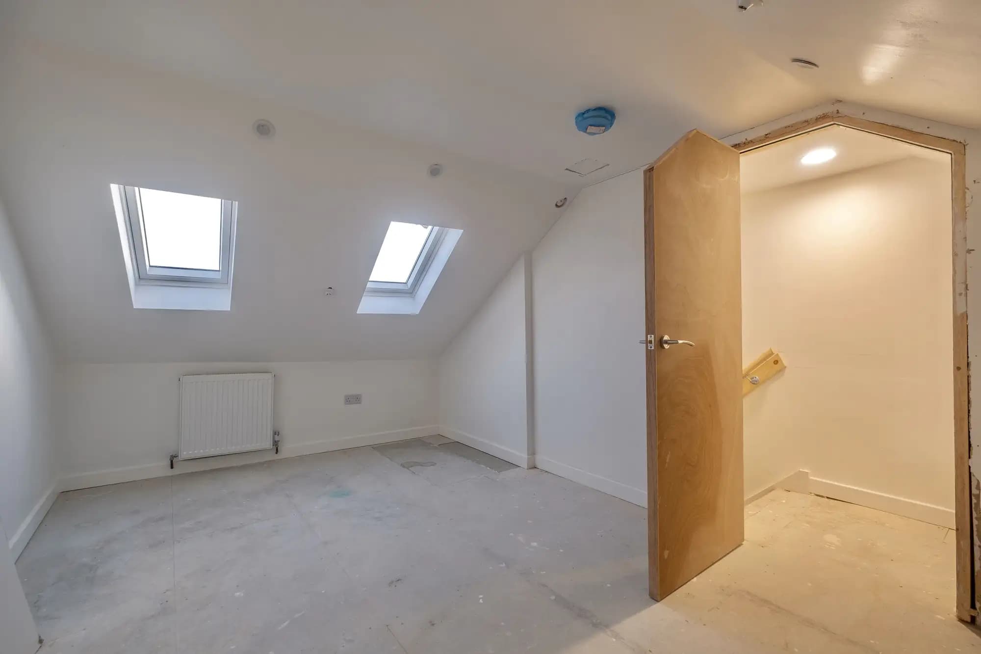 property photo 11 of 13