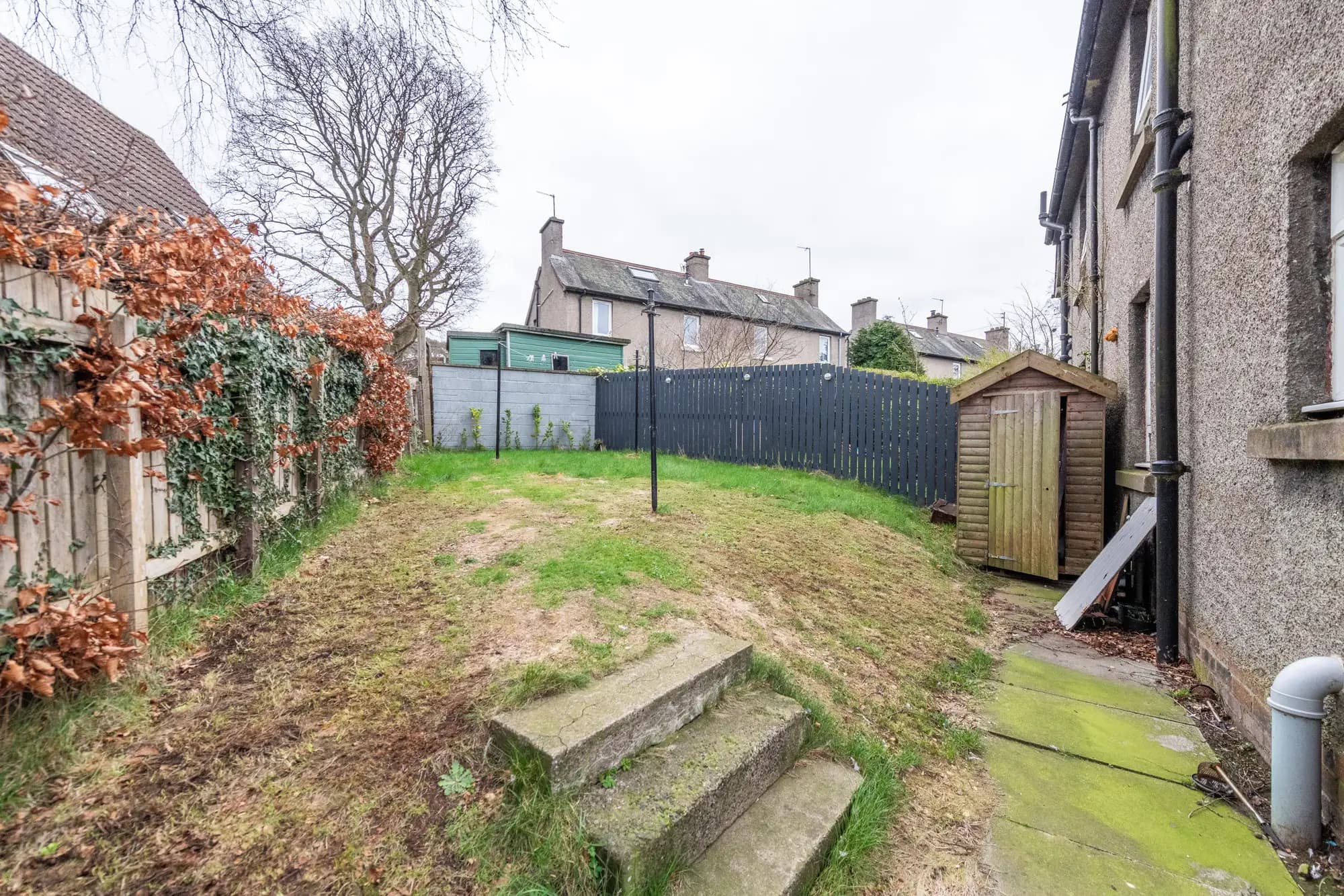 property photo 31 of 34