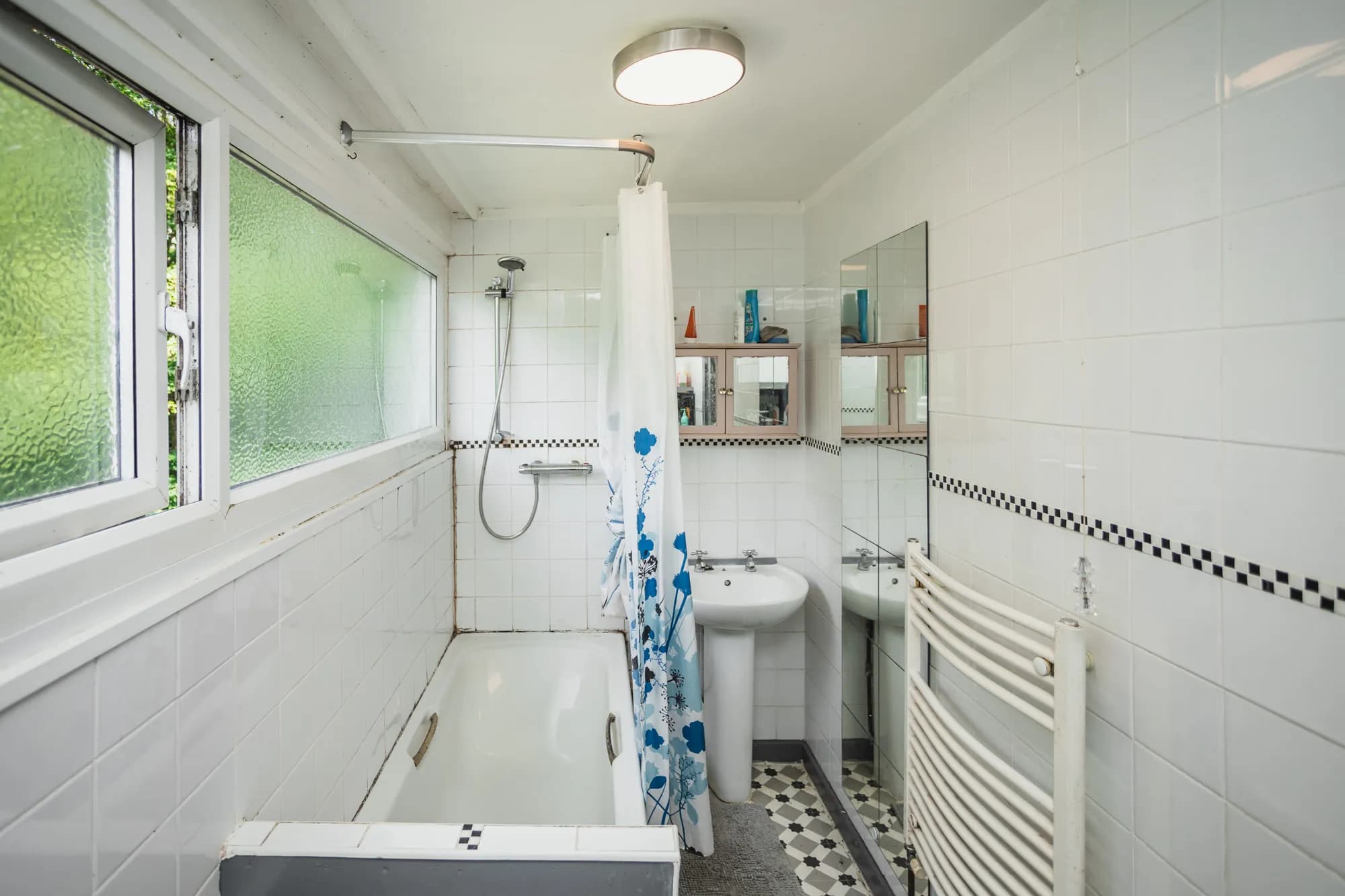 property photo 10 of 30