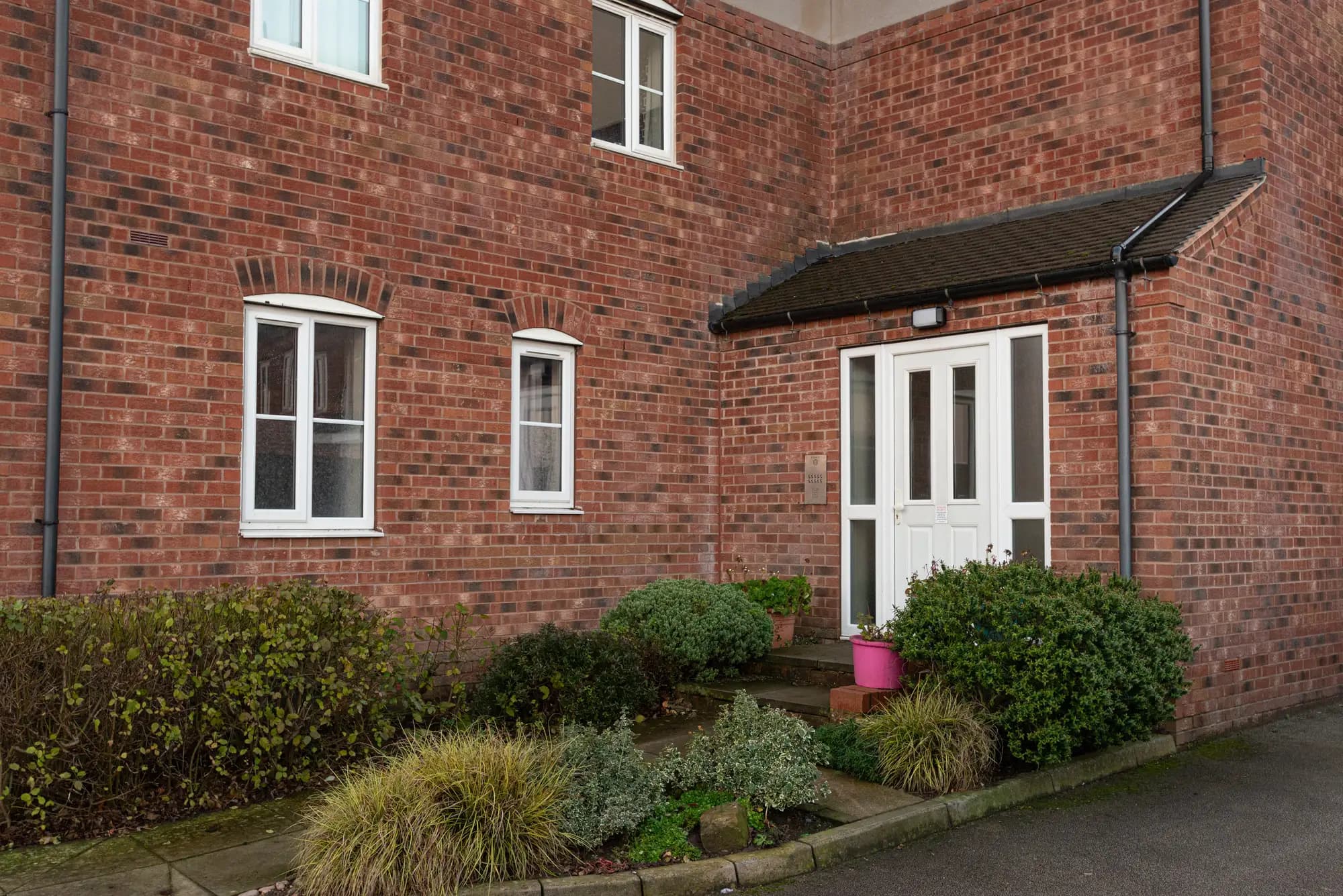 property photo 14 of 18