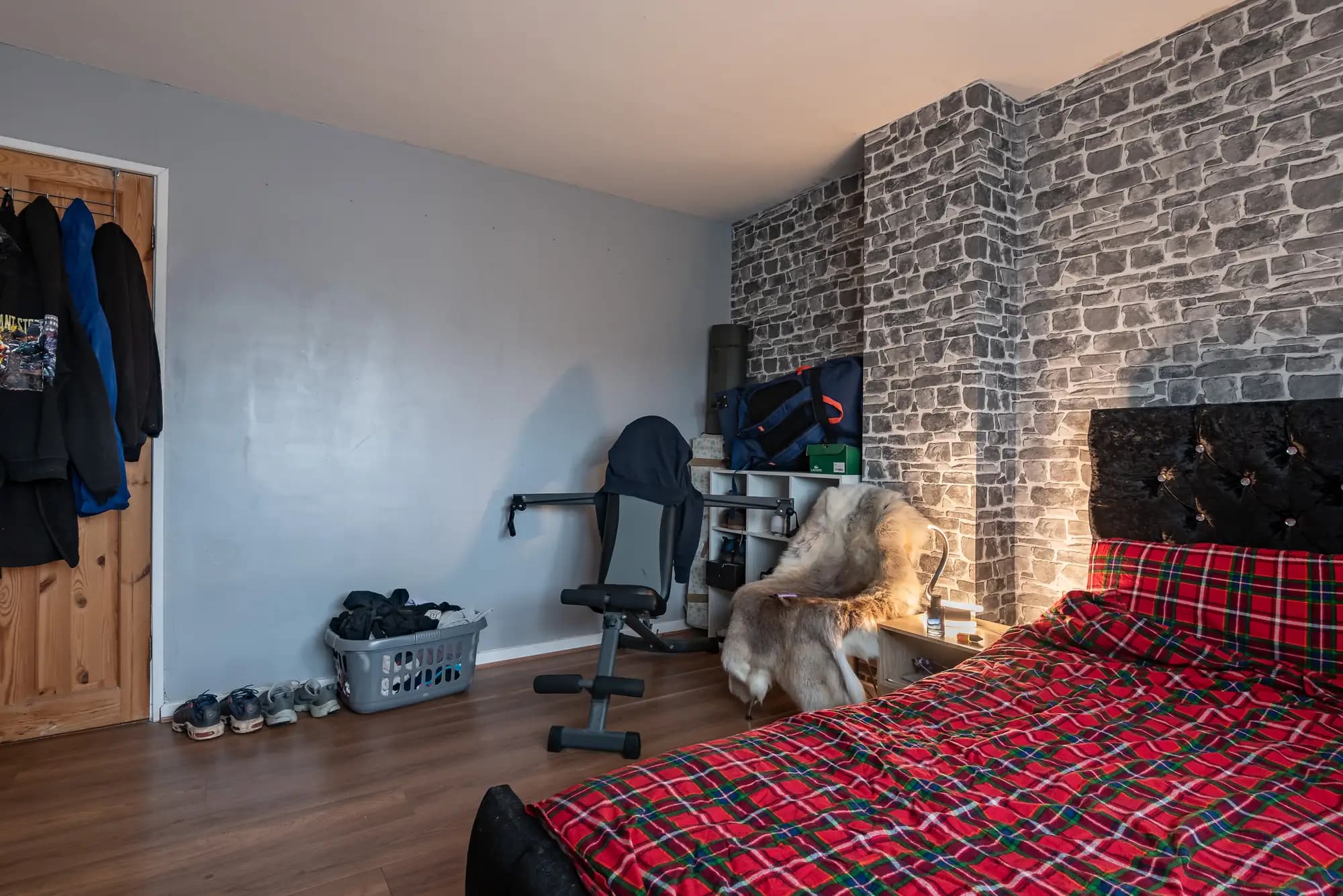 property photo 18 of 26