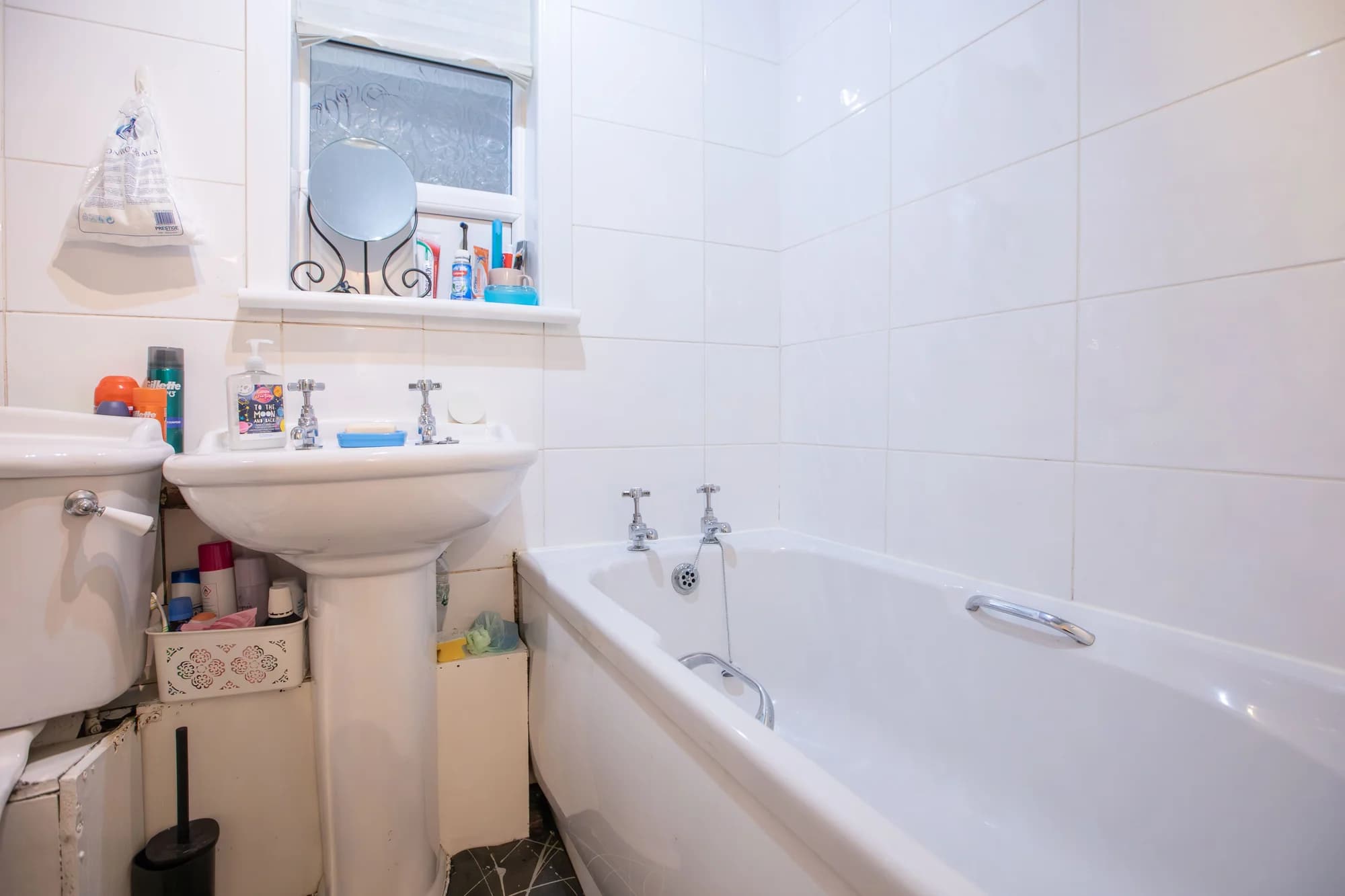 property photo 9 of 20