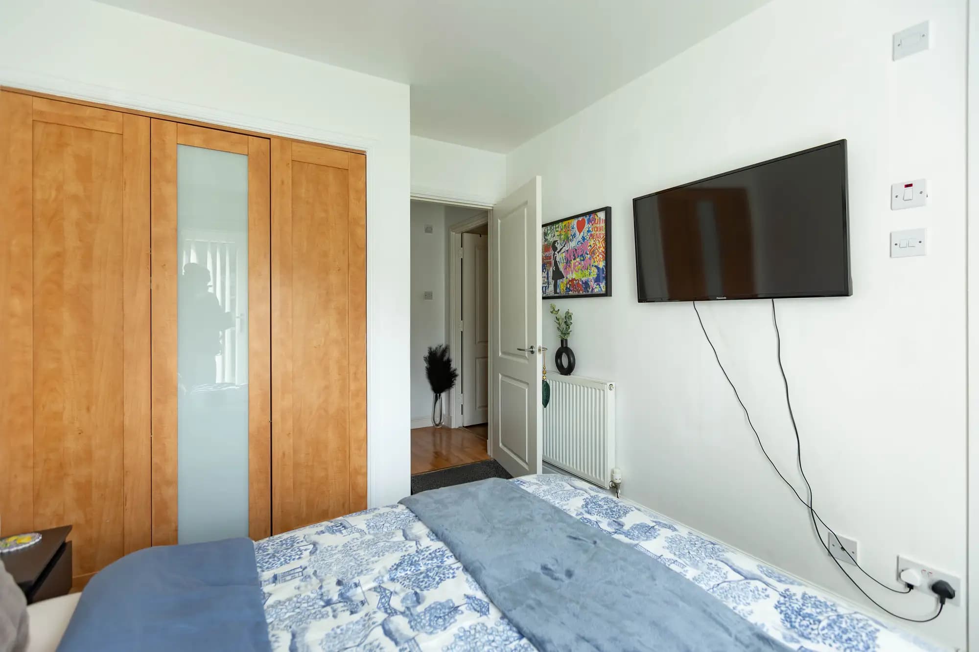 property photo 16 of 28