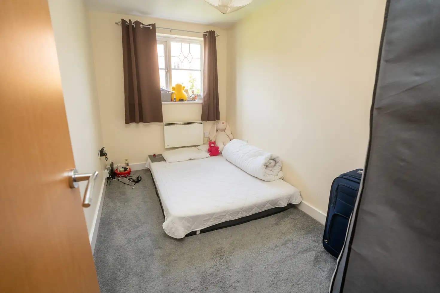 property photo 13 of 18