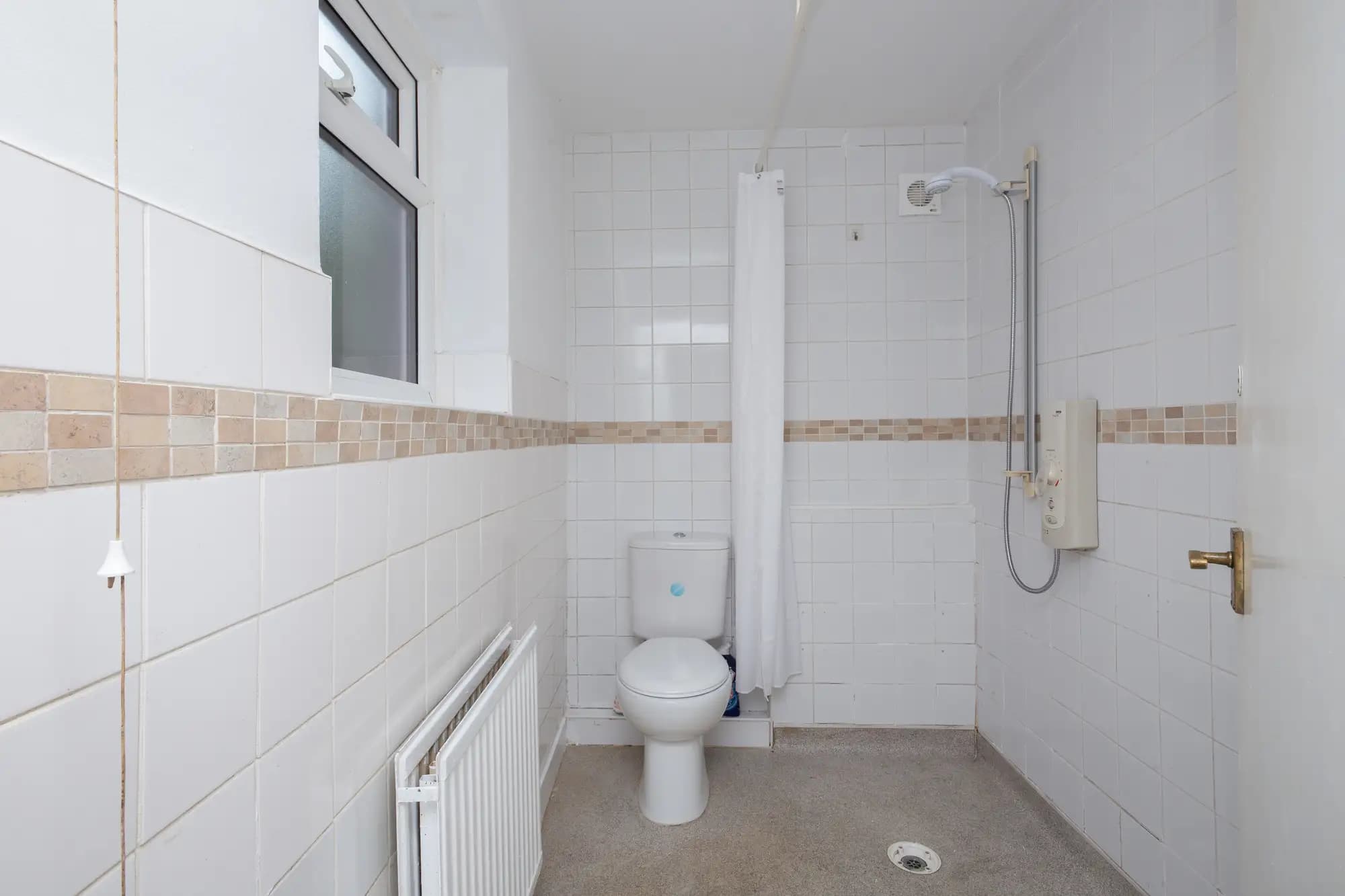 property photo 13 of 34
