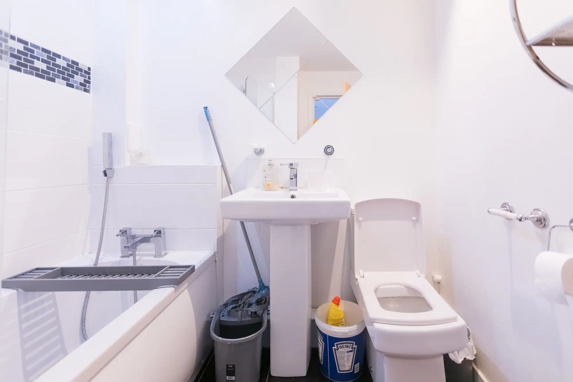 property photo 12 of 32
