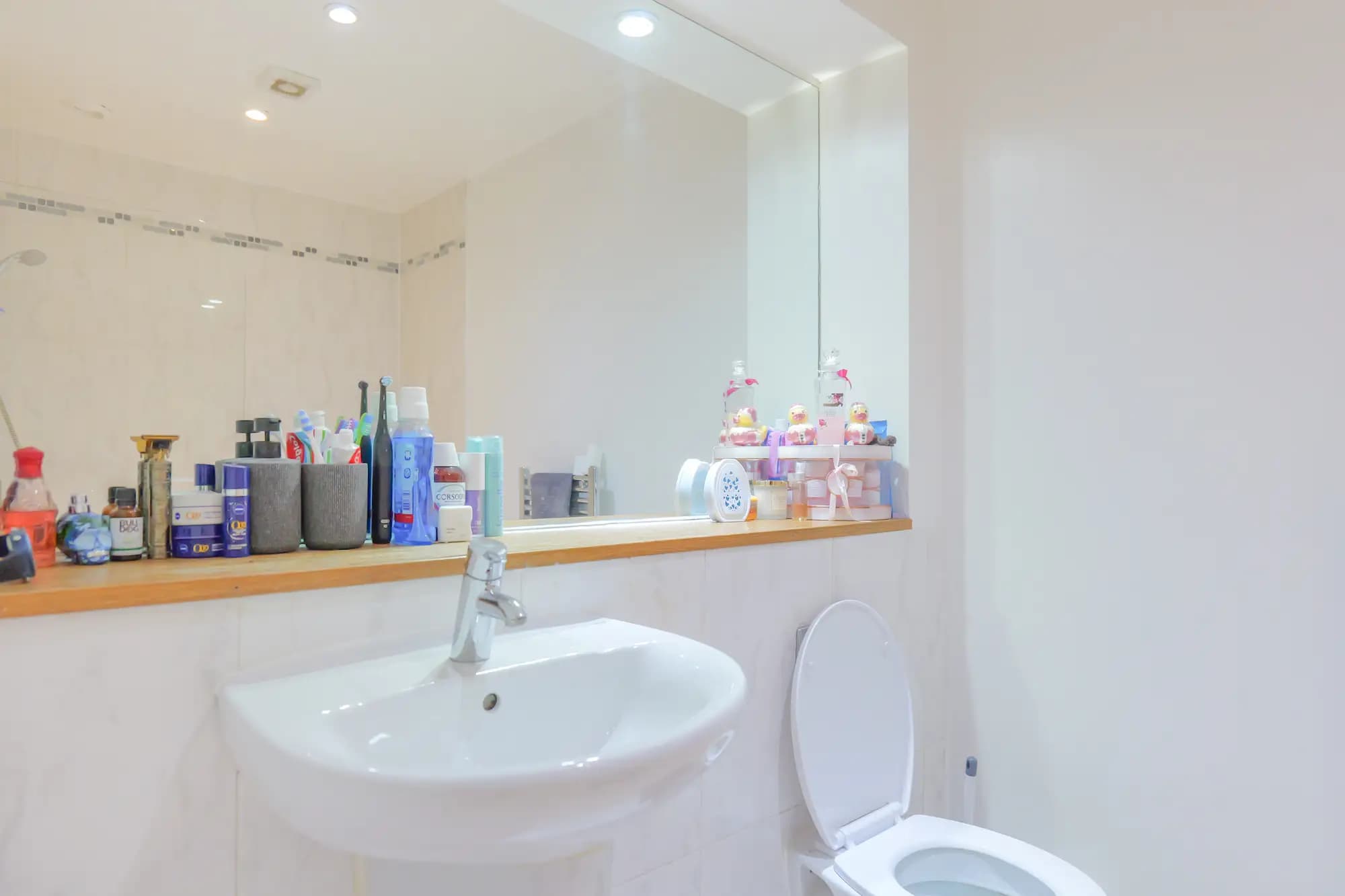 property photo 7 of 23