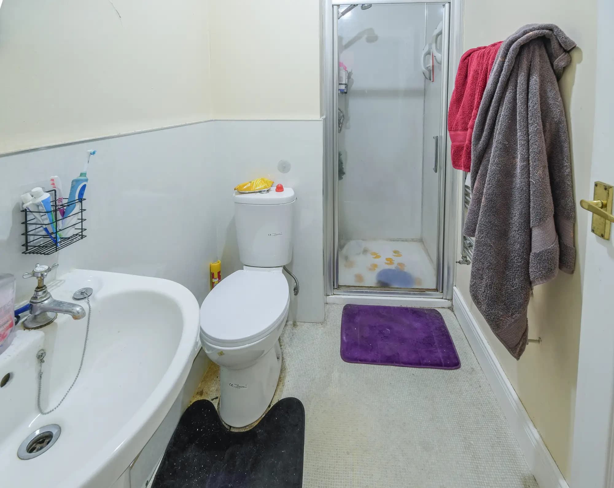 property photo 7 of 13