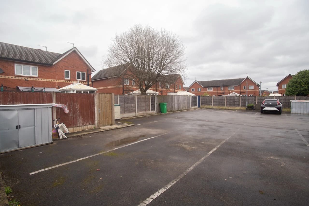 property photo 31 of 31