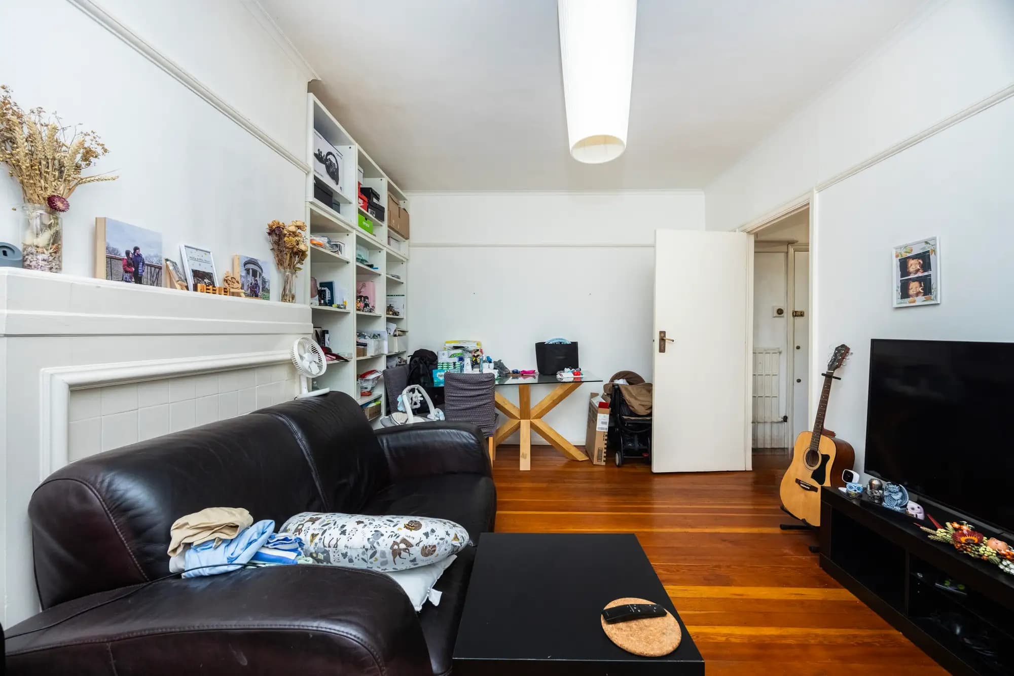 property photo 4 of 12
