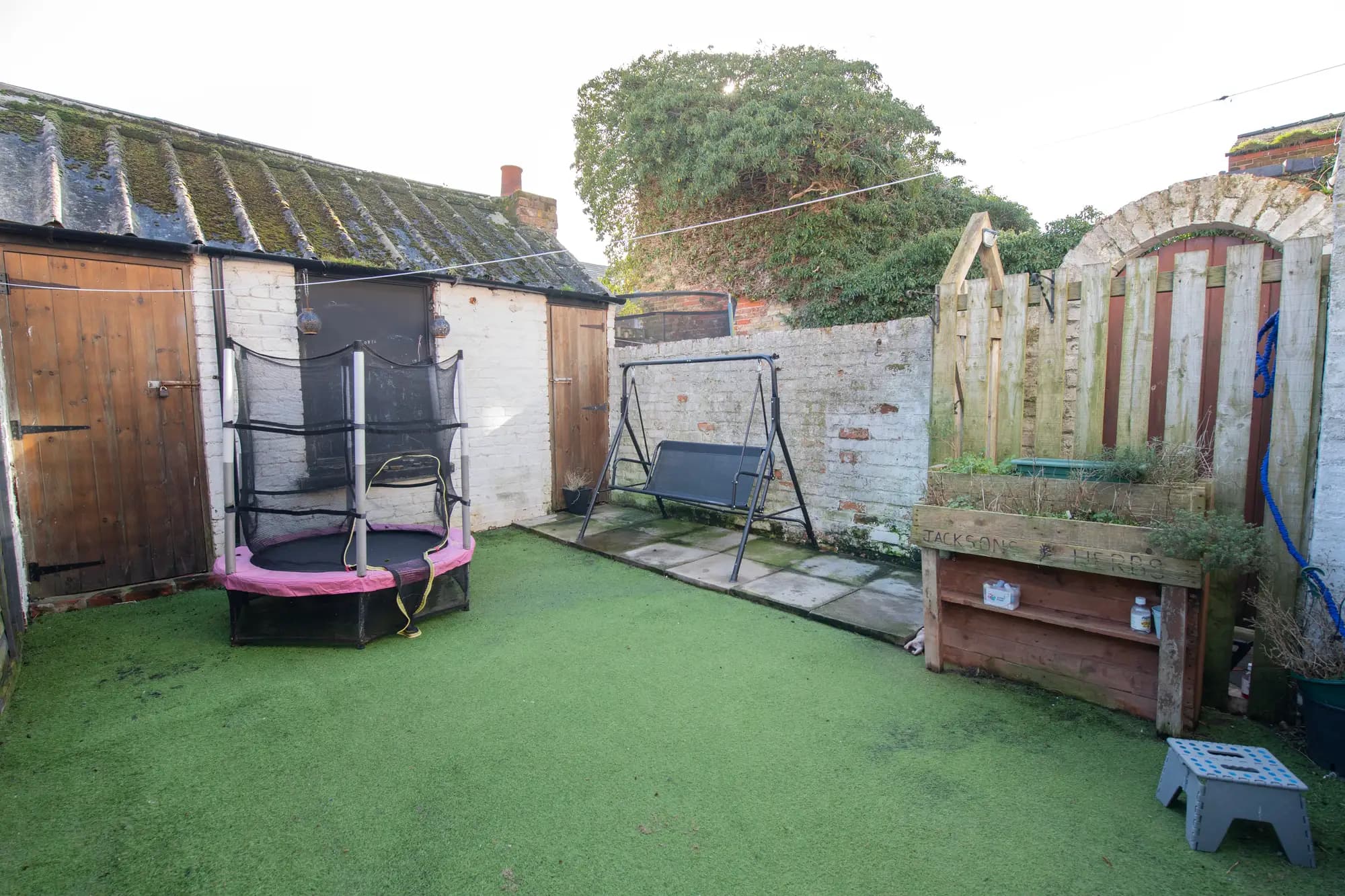 property photo 21 of 22