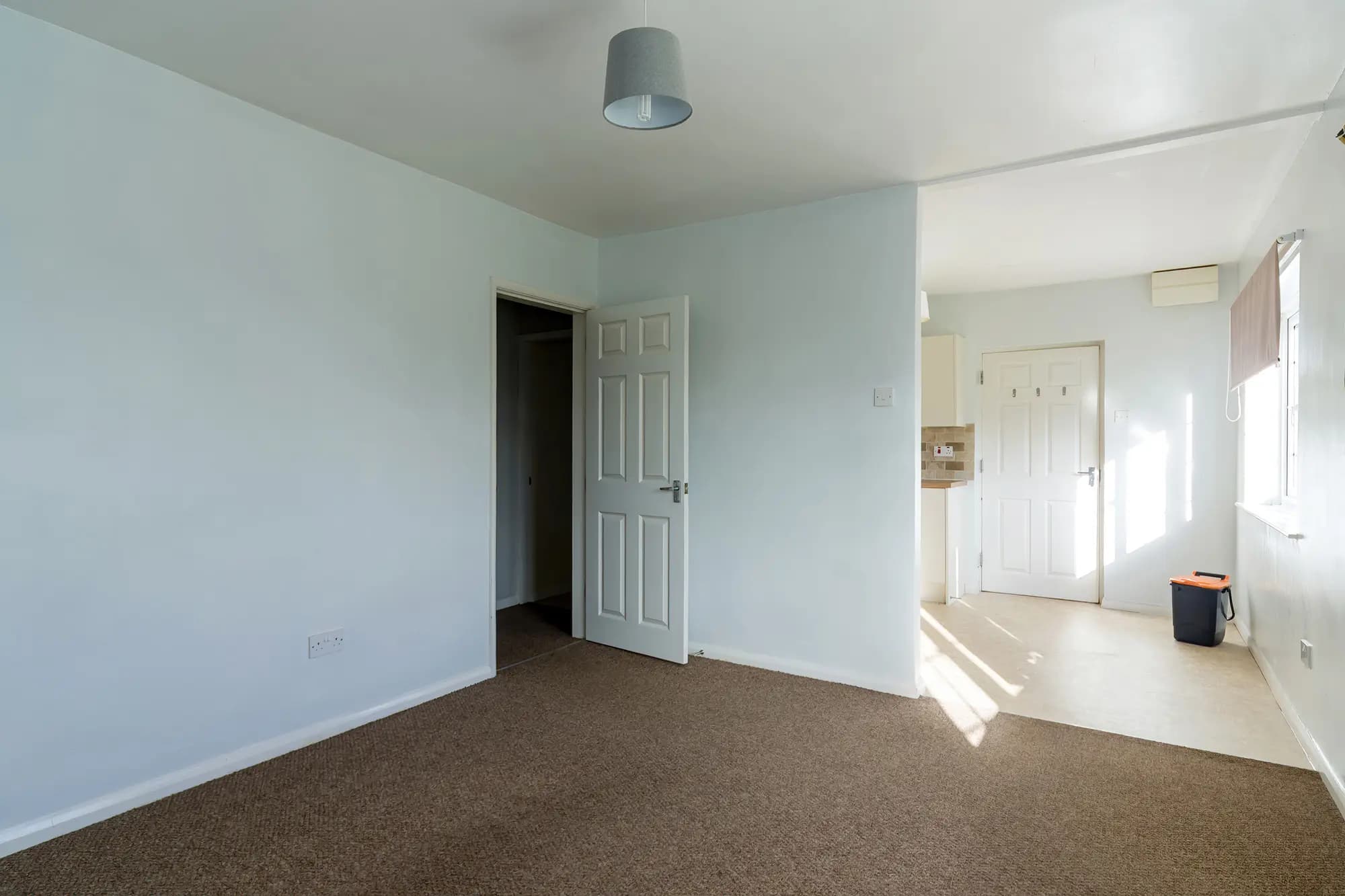 property photo 4 of 35