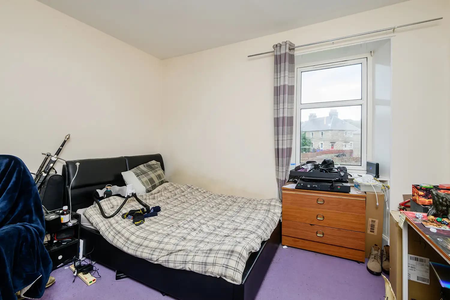 property photo 11 of 19