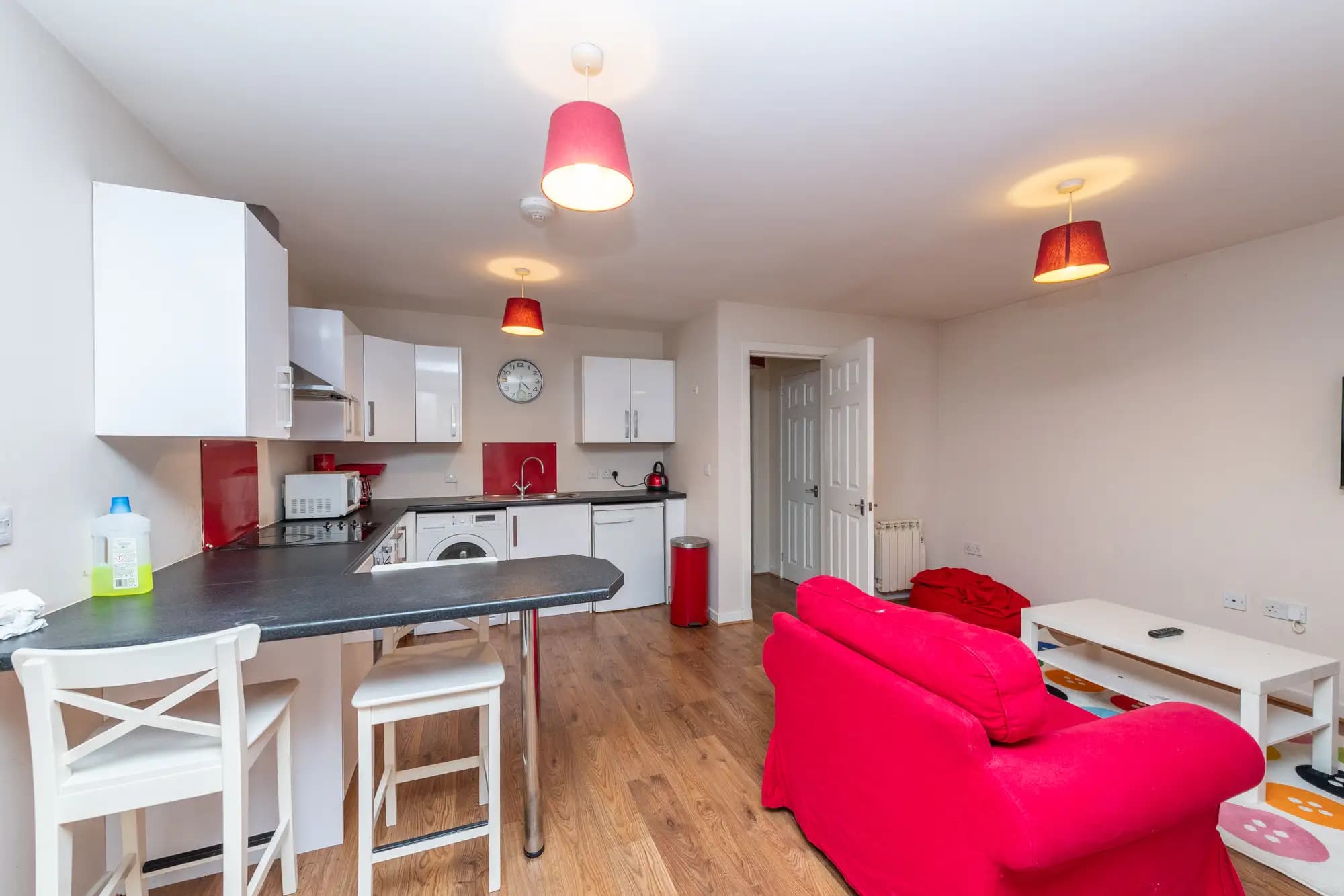 property photo 5 of 26