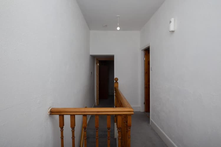 property photo 19 of 21