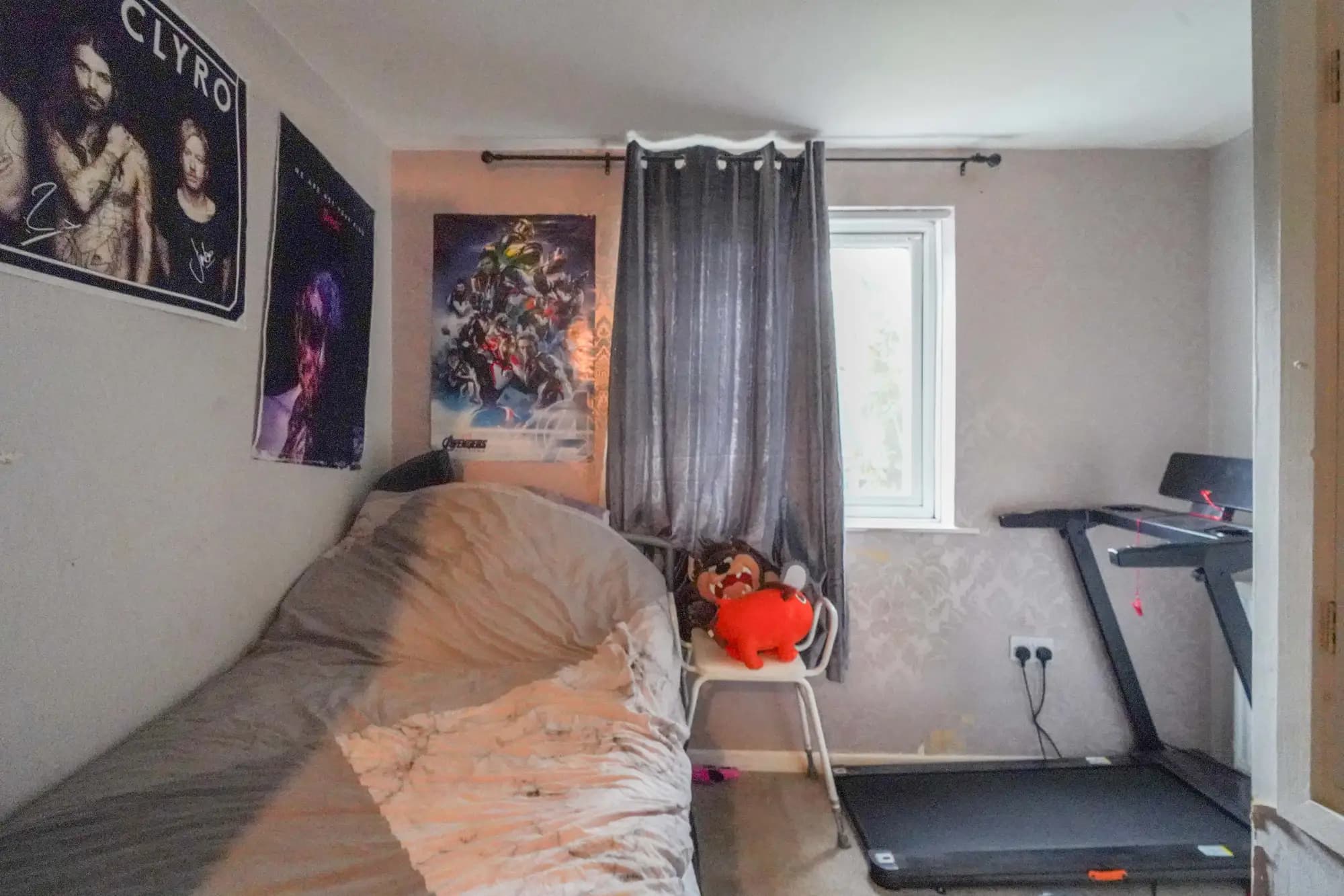 property photo 9 of 14