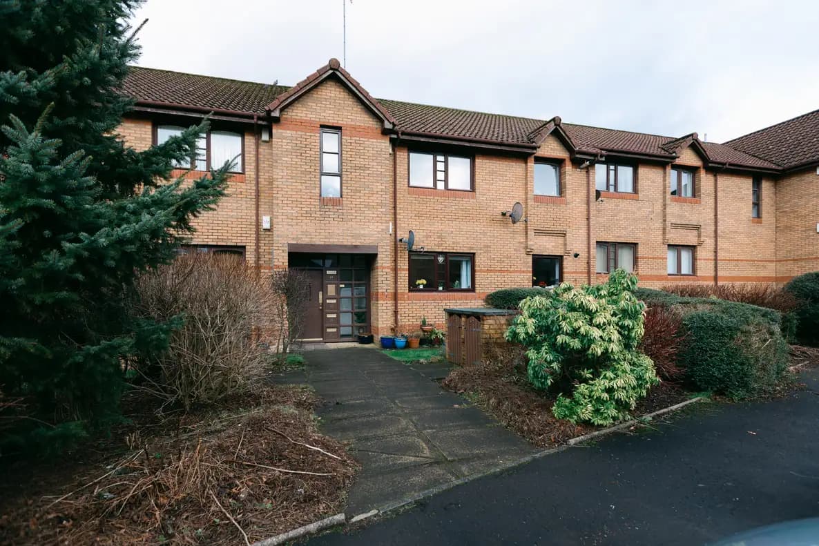 property photo 1 of 43