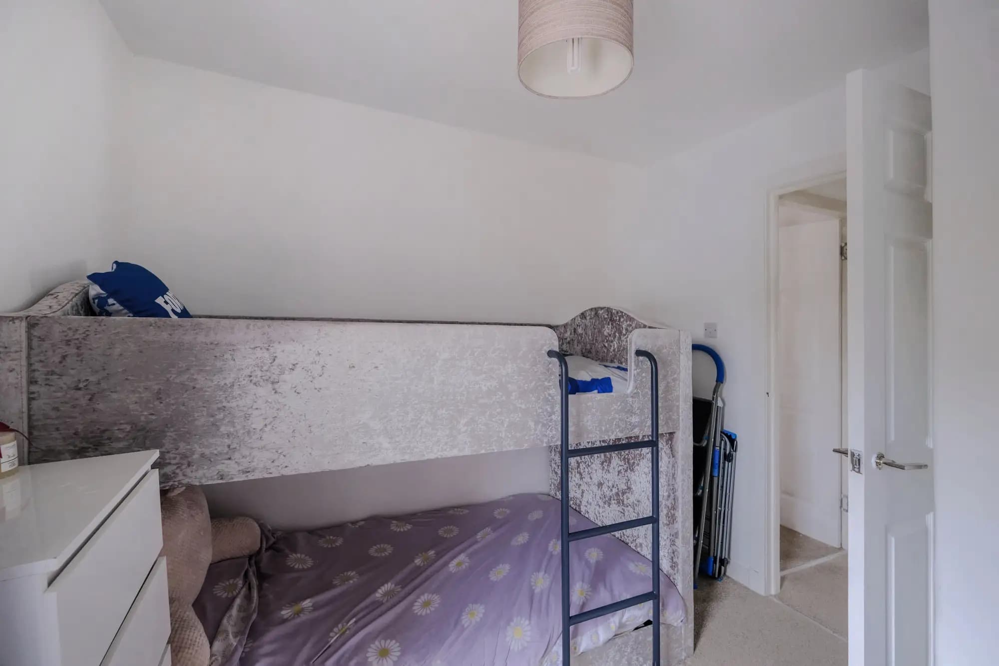 property photo 26 of 34