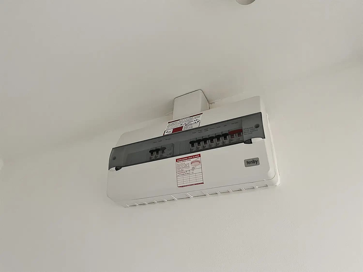 property photo 17 of 20