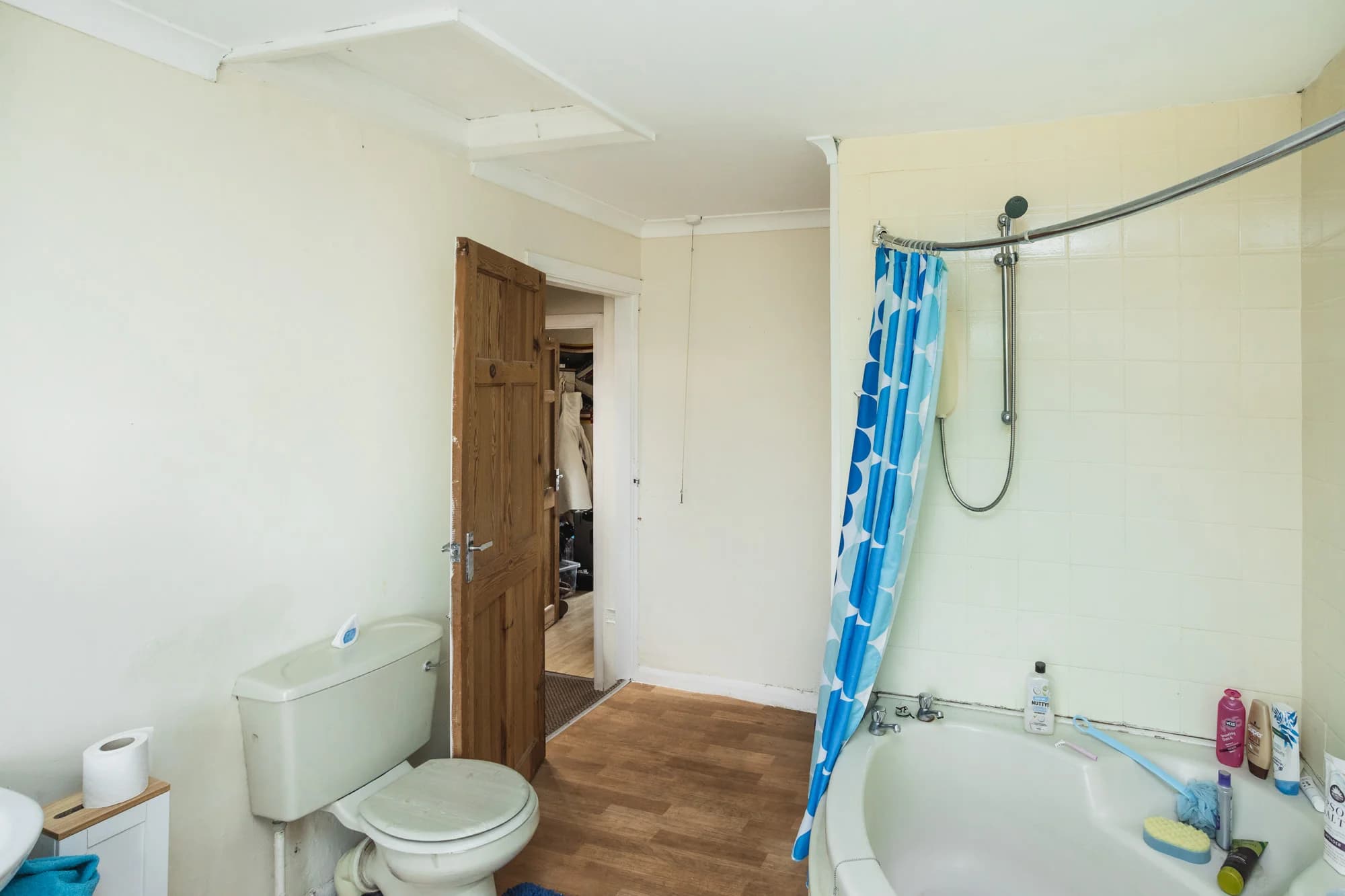 property photo 10 of 26