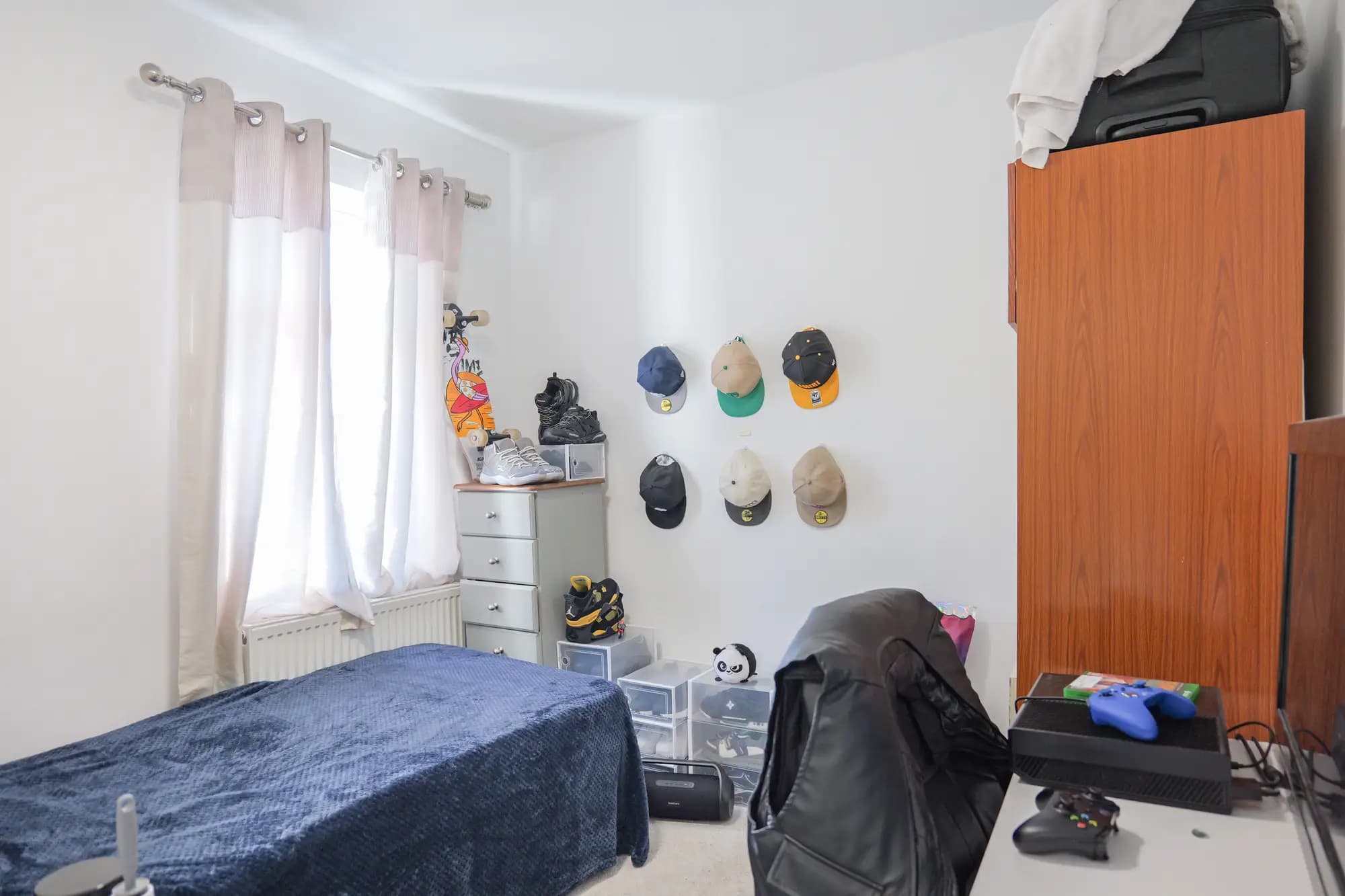 property photo 20 of 29