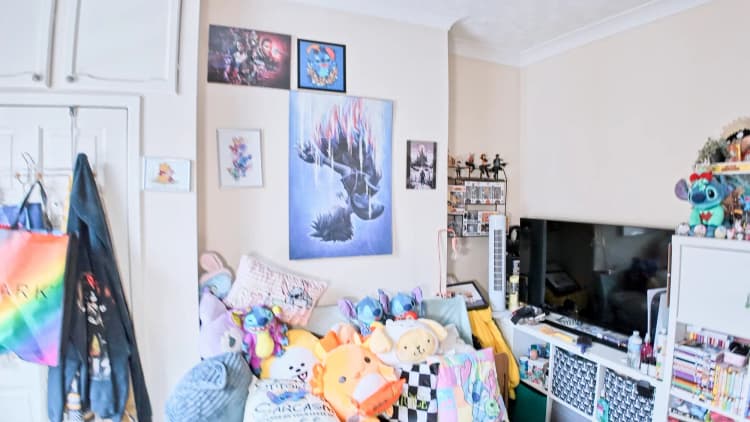 property photo 10 of 15