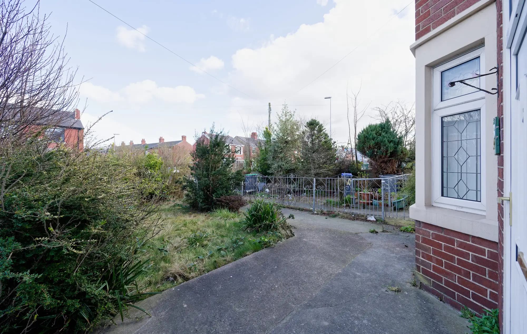 property photo 15 of 18
