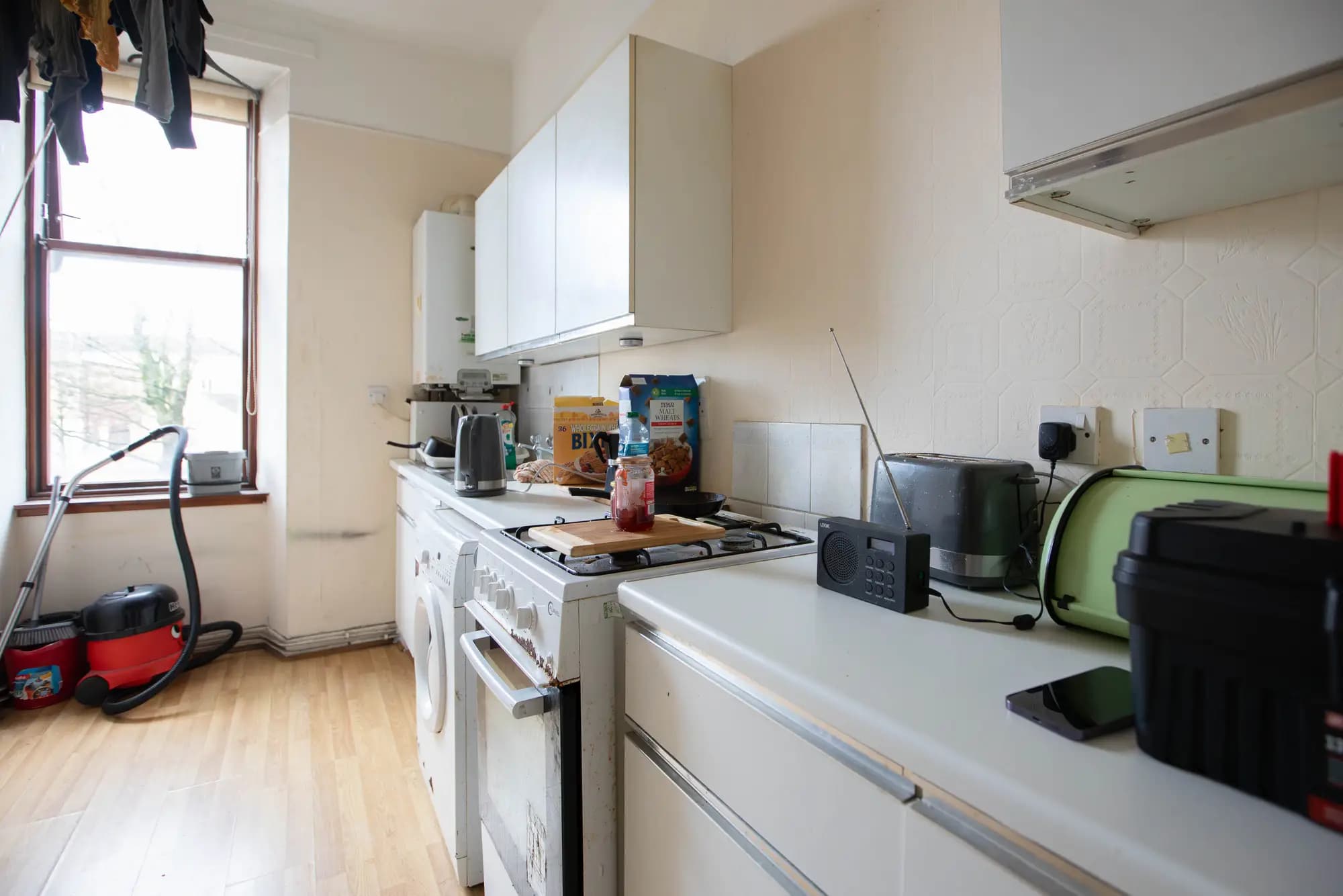 property photo 7 of 17