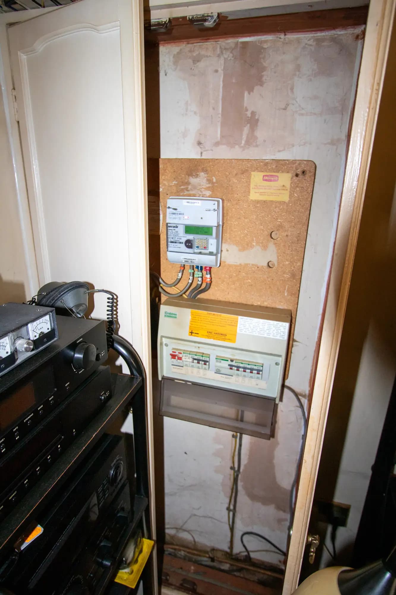 property photo 11 of 12