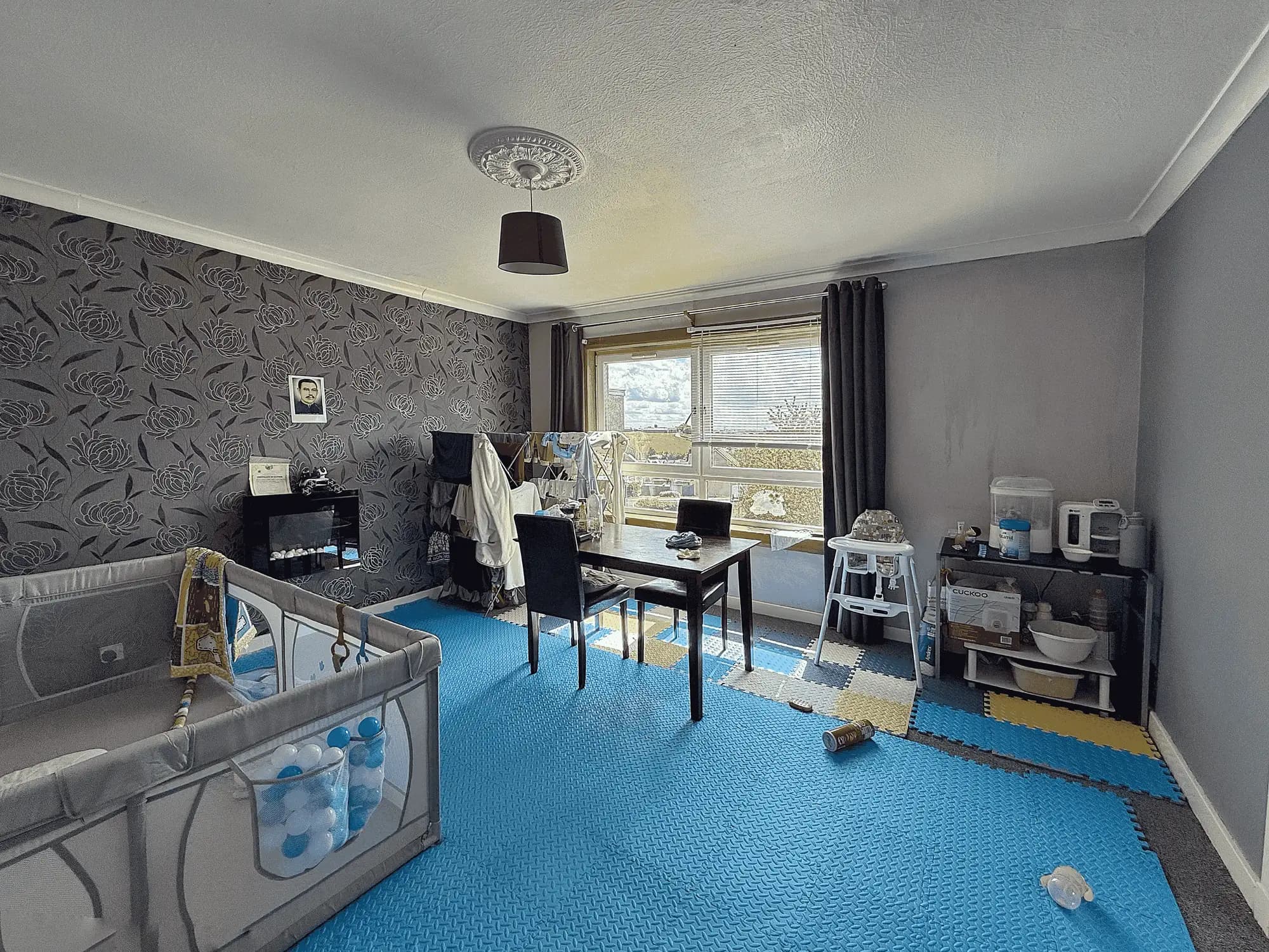 property photo 3 of 26