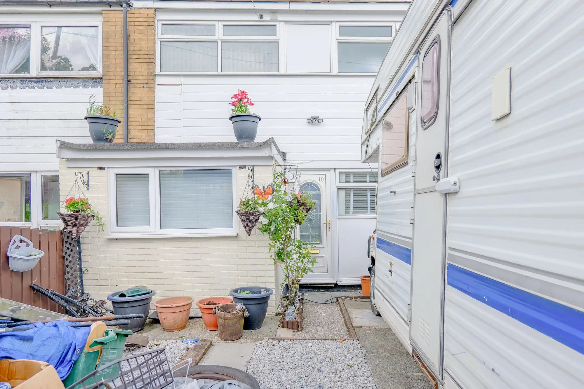 property photo 21 of 31