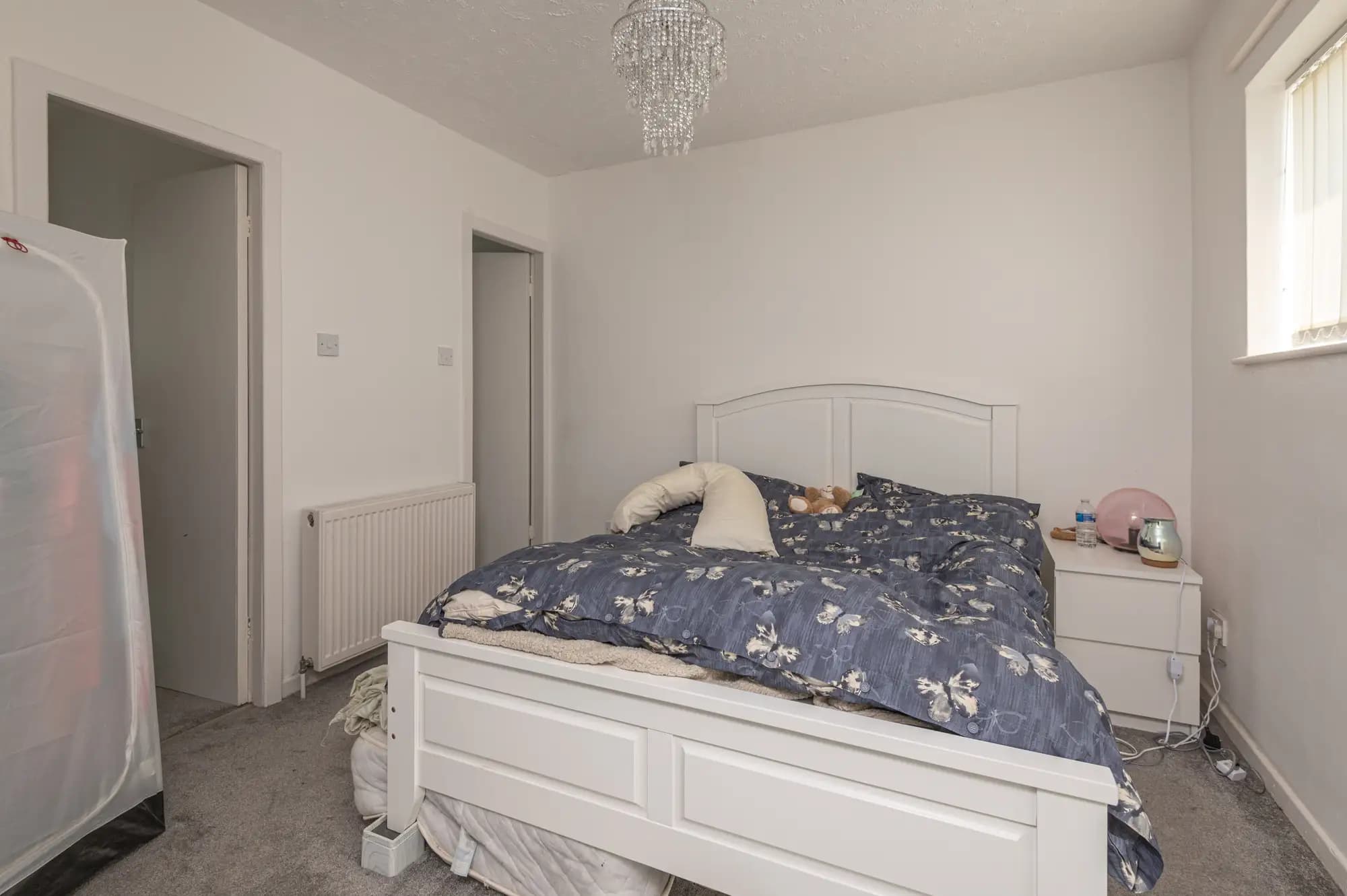 property photo 18 of 33