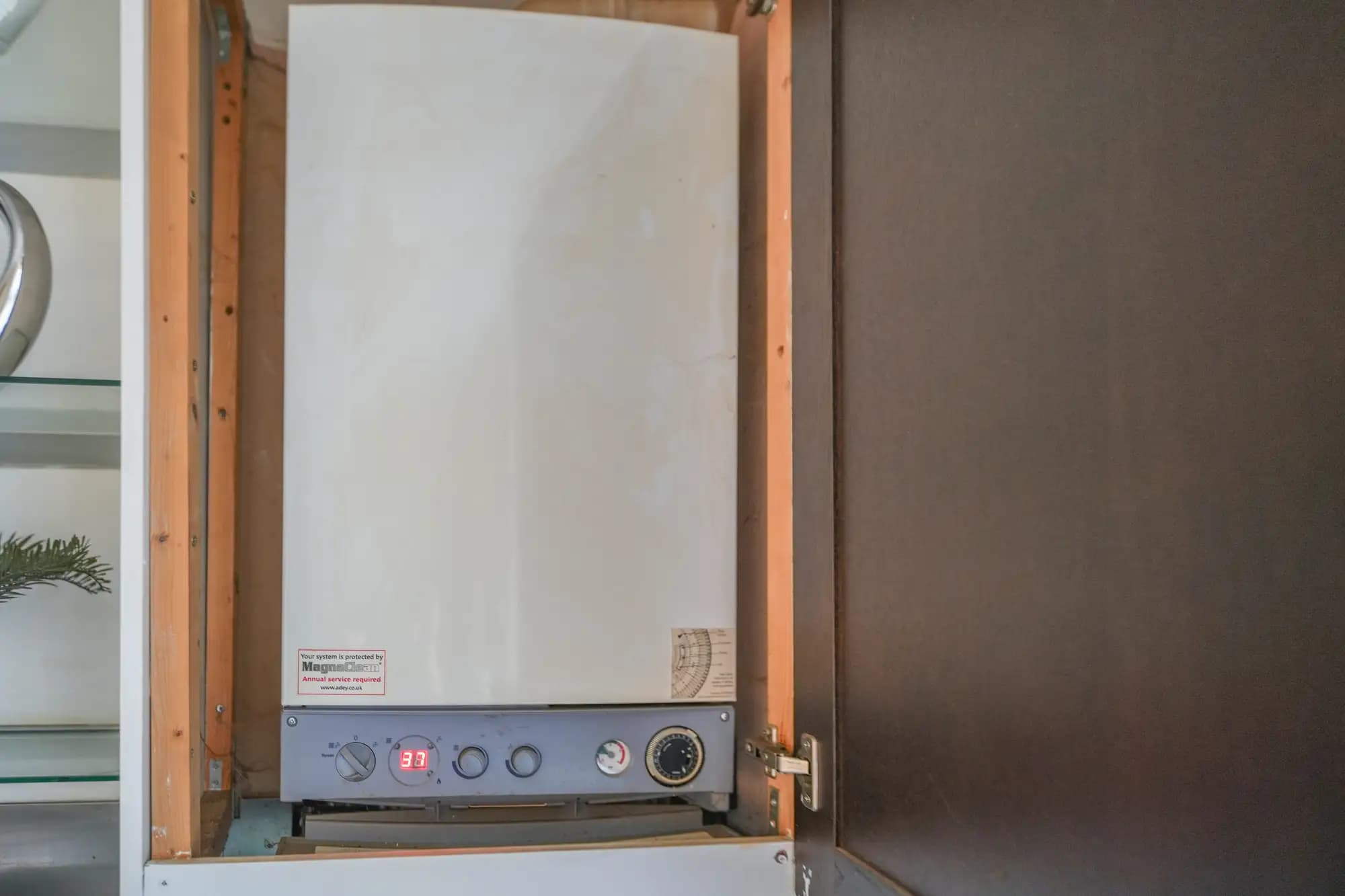 property photo 12 of 17