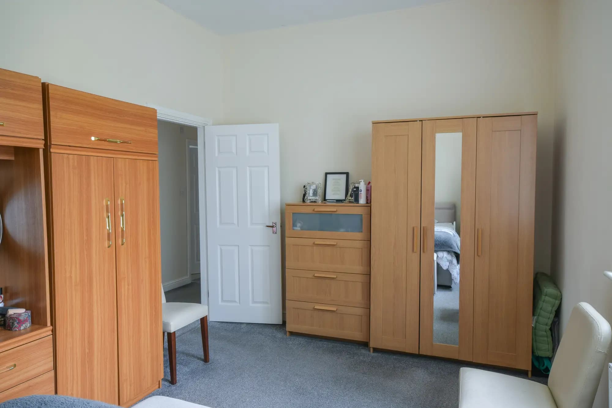 property photo 34 of 38