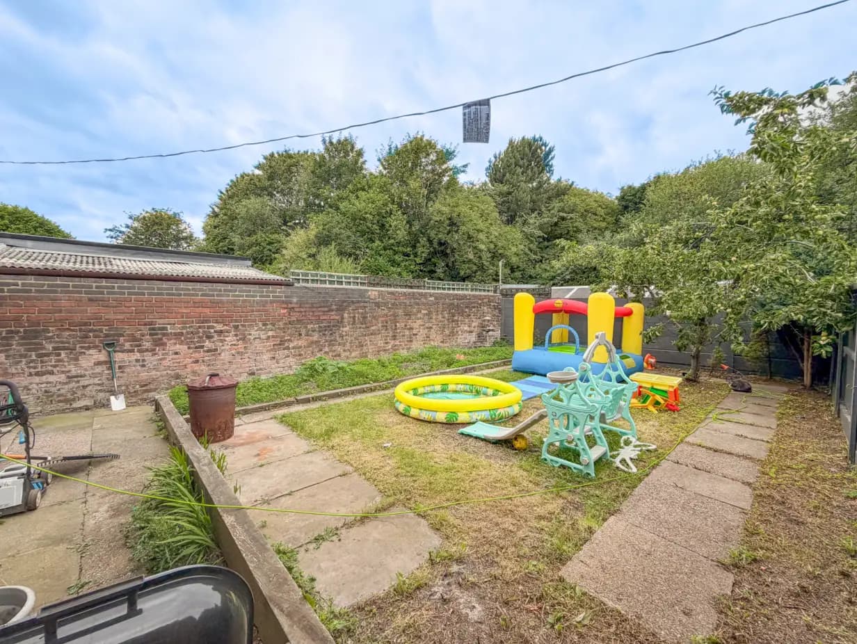 property photo 30 of 33