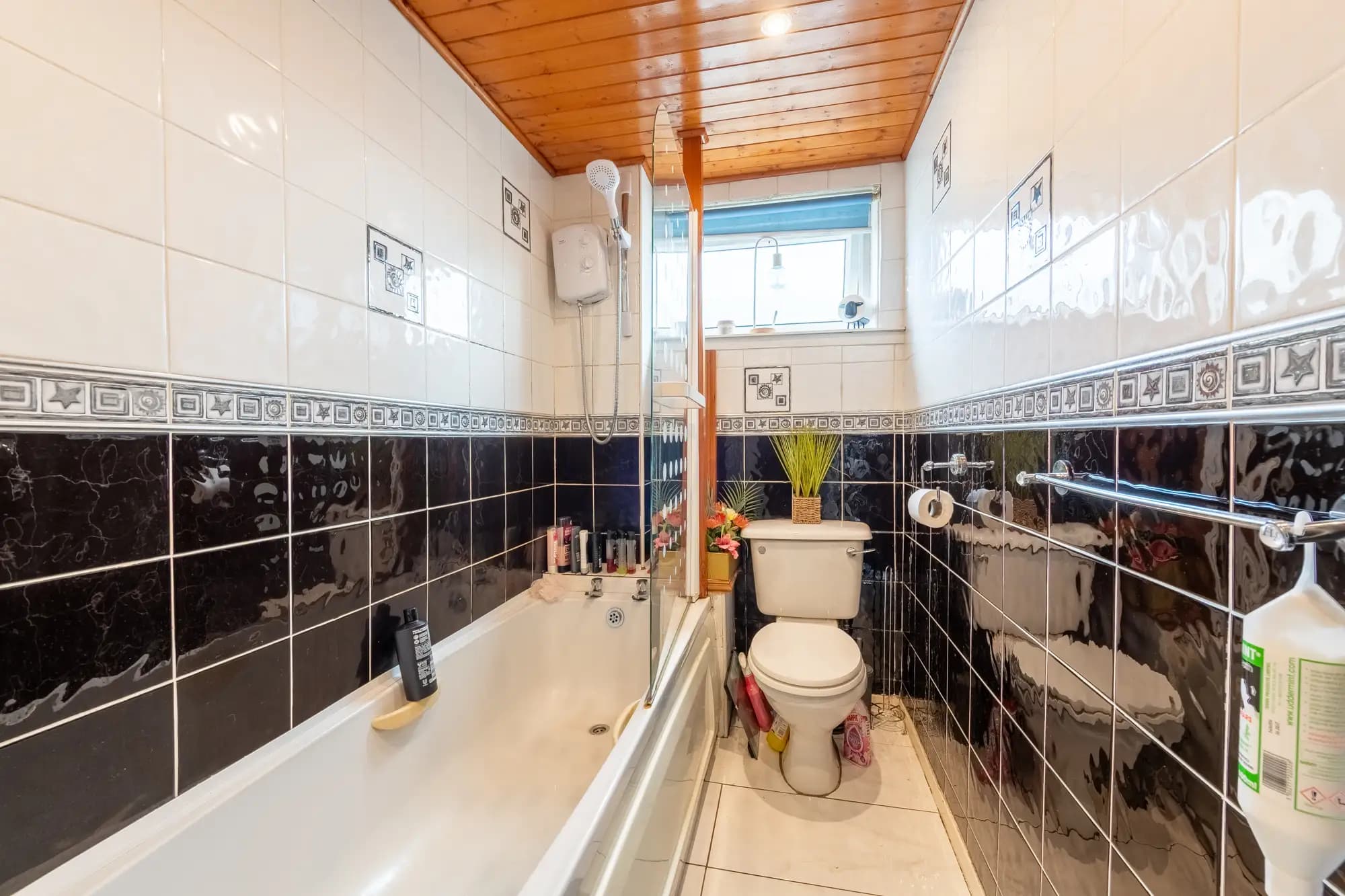 property photo 11 of 37