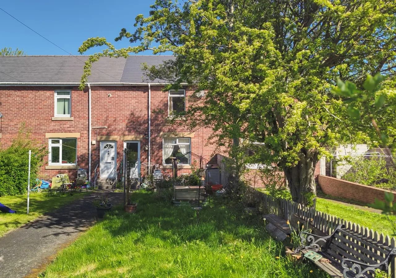 property photo 1 of 17