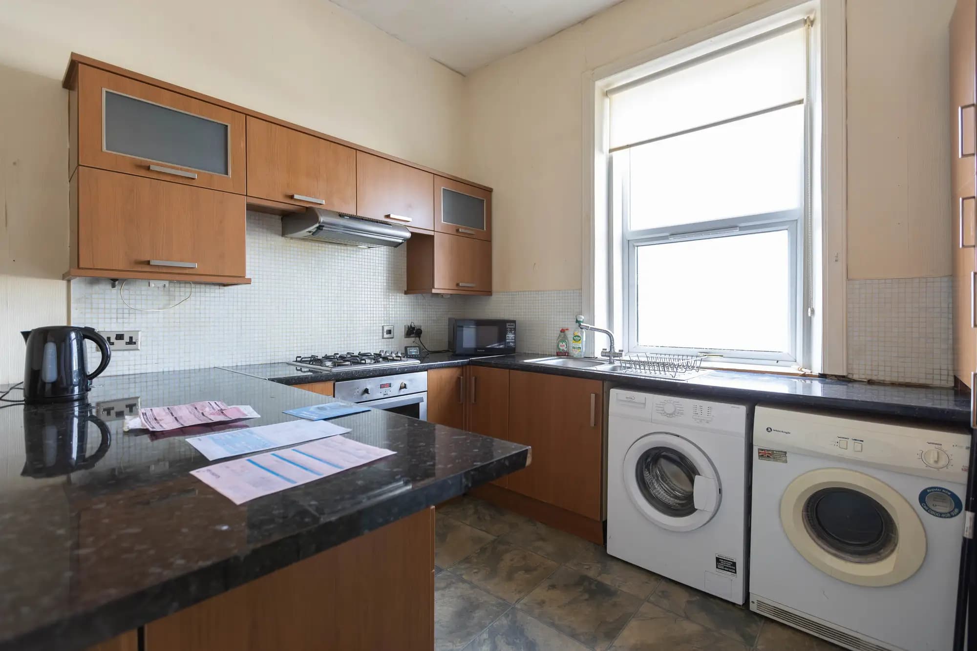 property photo 6 of 24