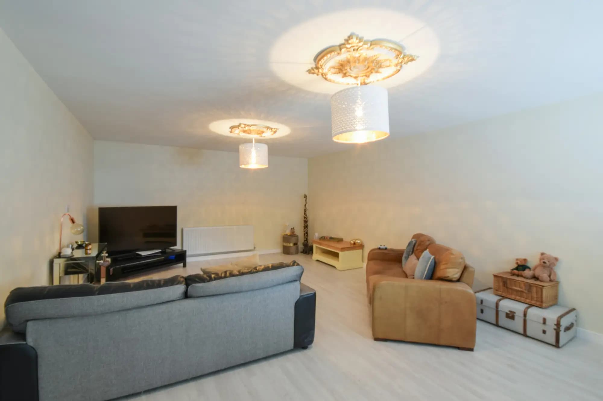 property photo 4 of 20