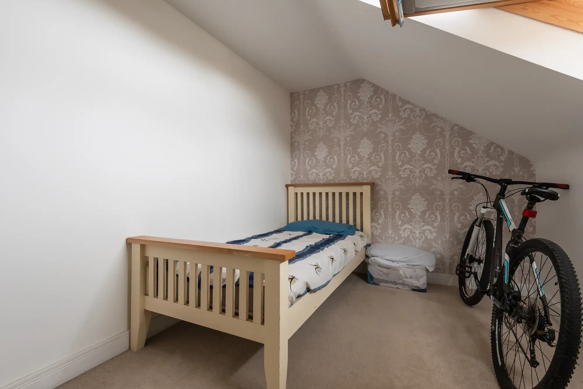 property photo 18 of 22