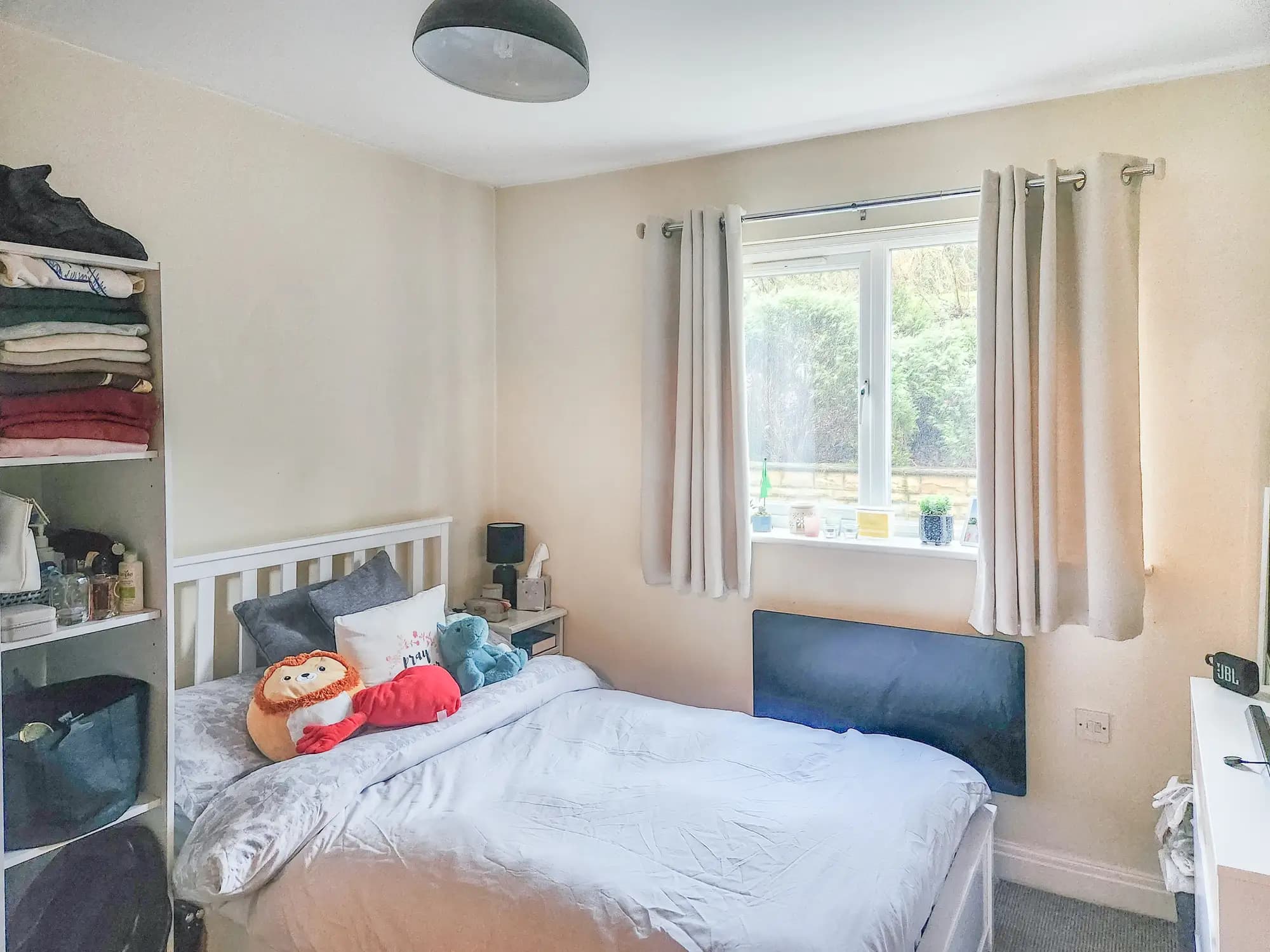 property photo 9 of 13