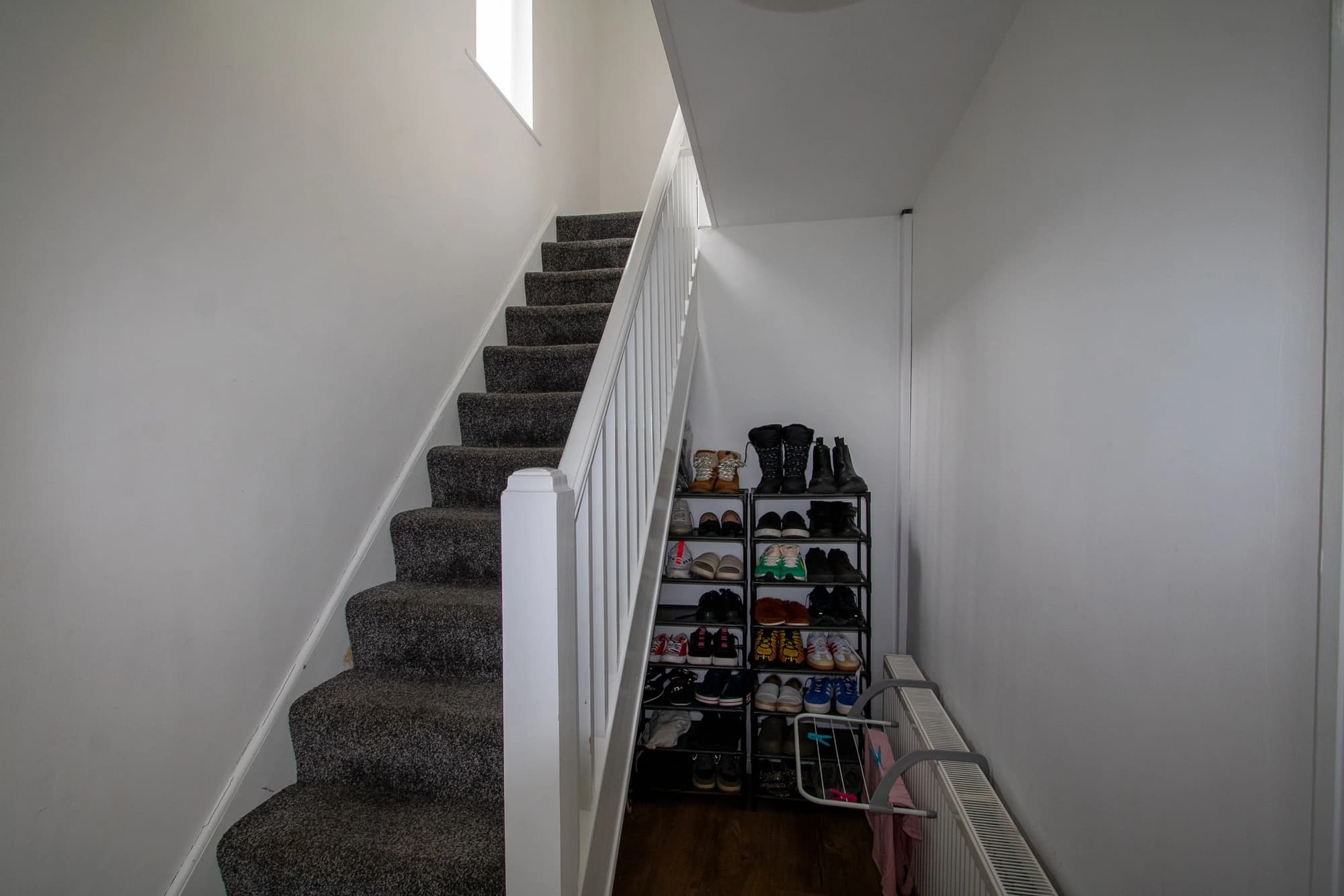 property photo 9 of 19