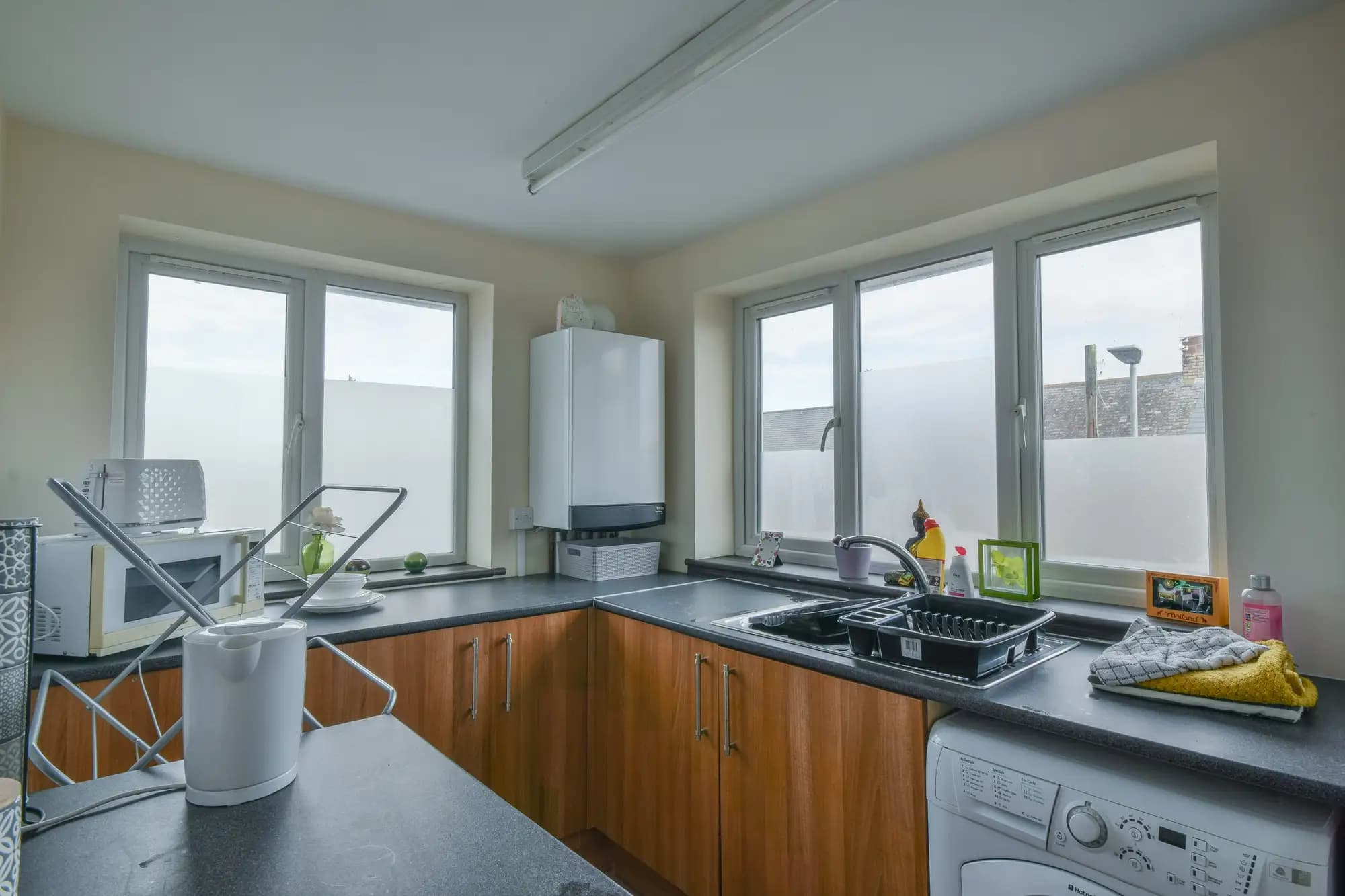 property photo 4 of 25