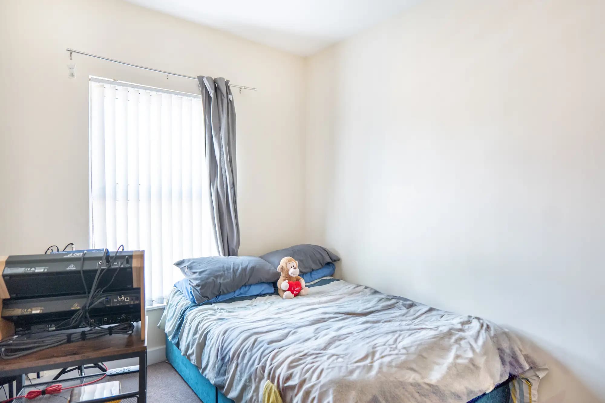 property photo 11 of 22
