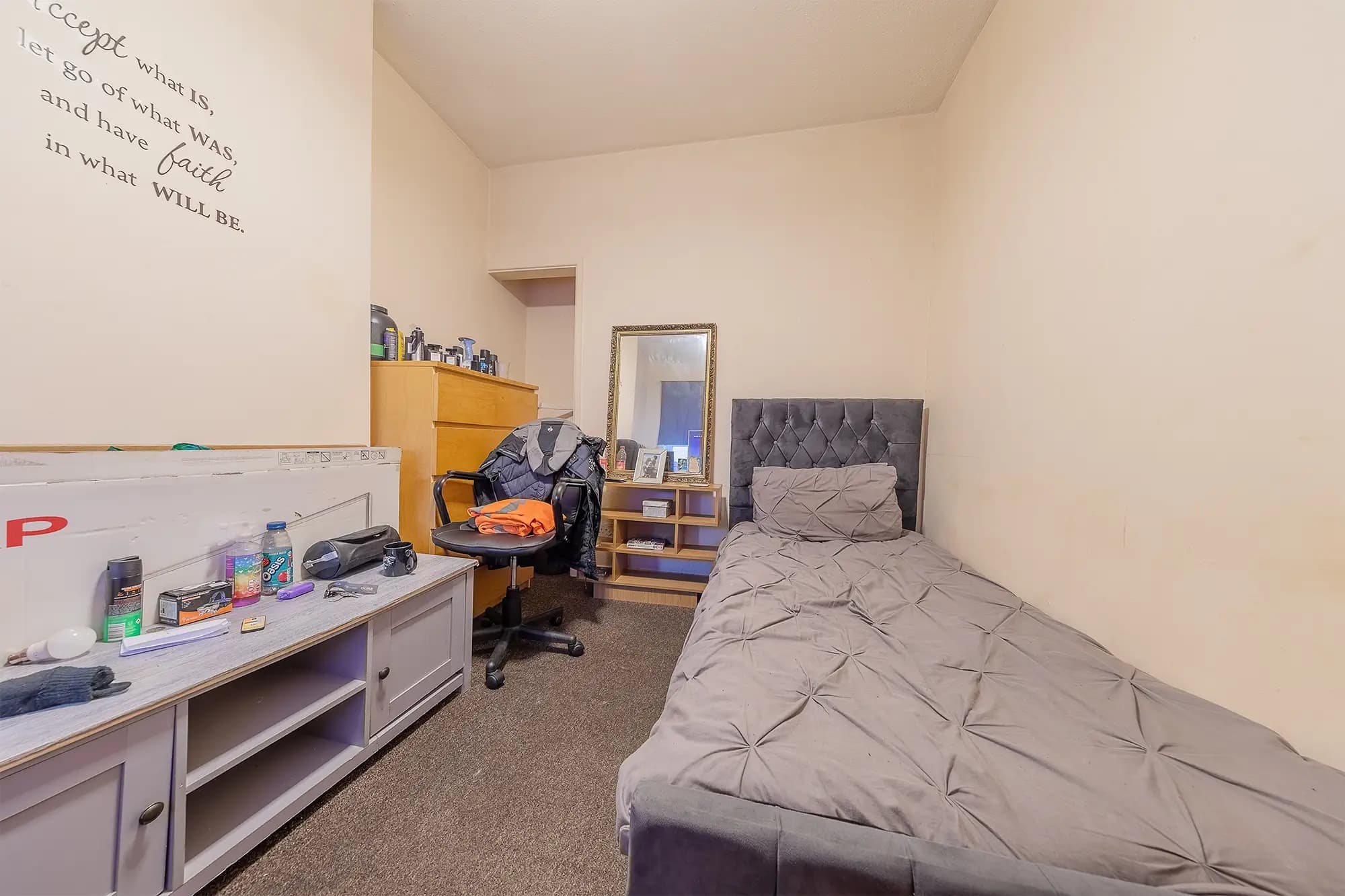 property photo 12 of 26