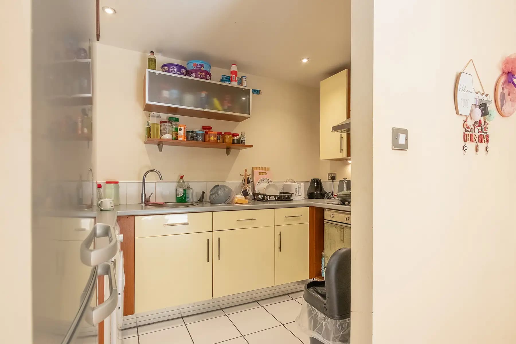 property photo 6 of 15