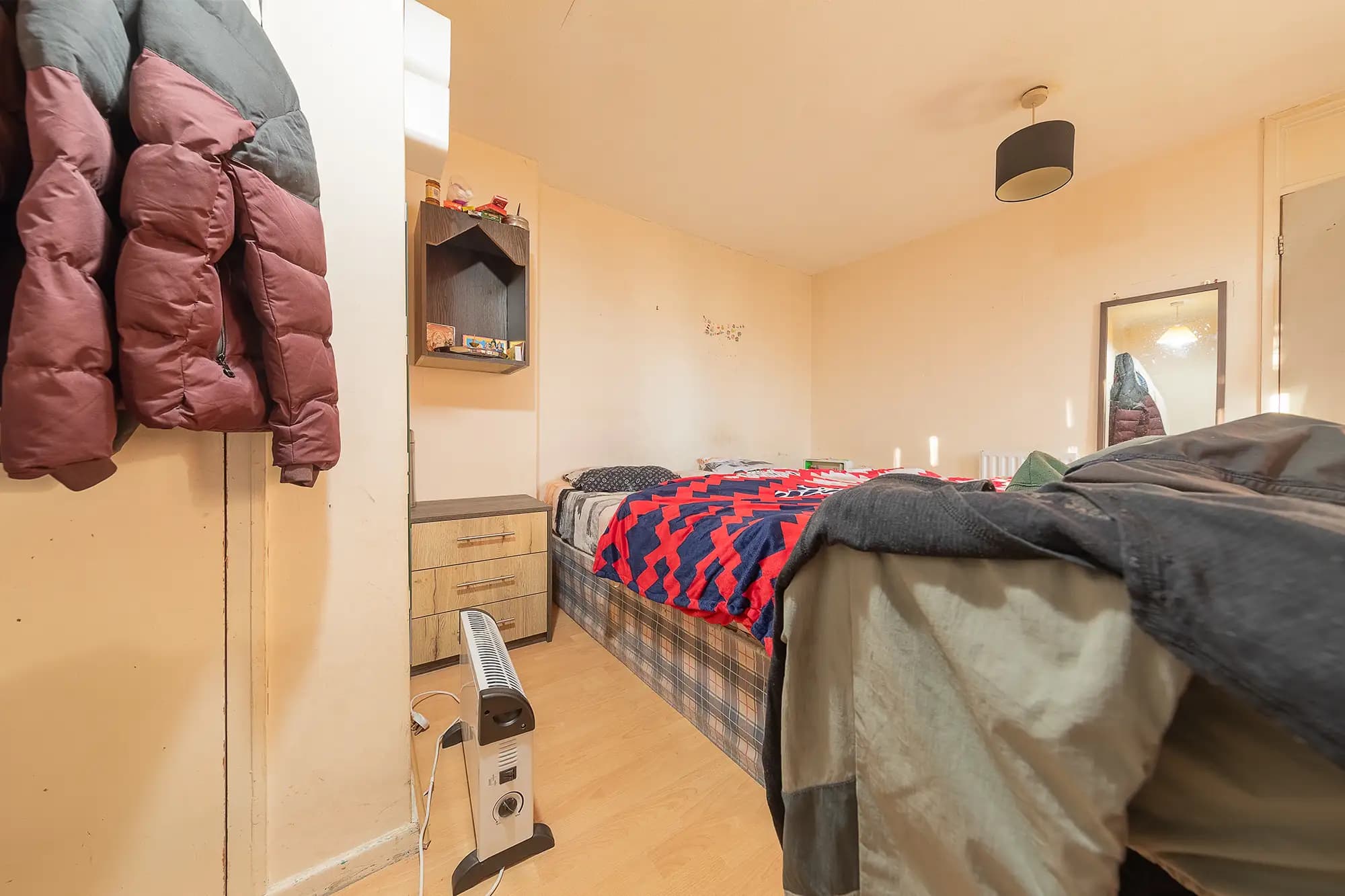 property photo 12 of 17